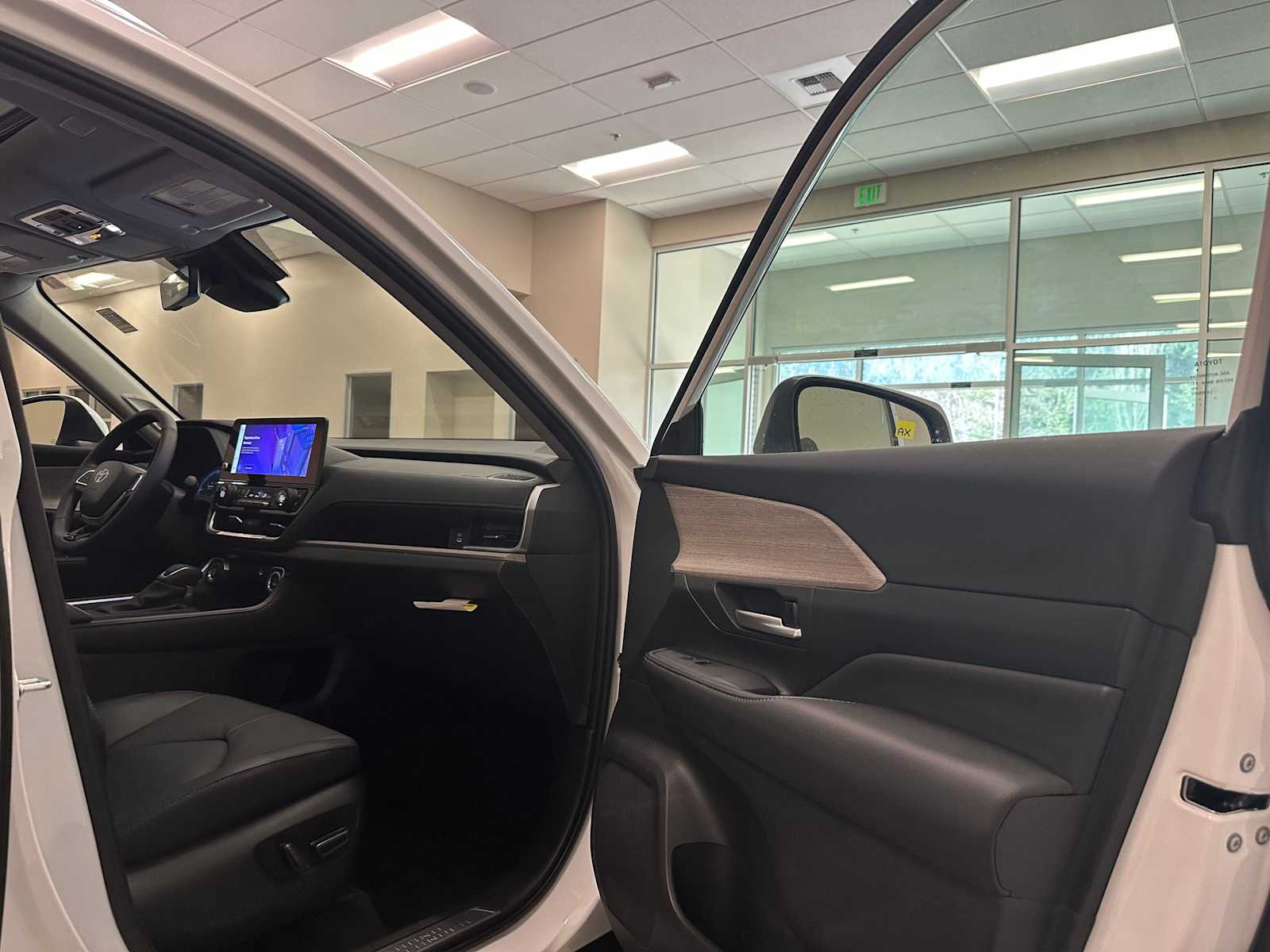 Thumbnail: 2026 Toyota Grand Highlander - 29