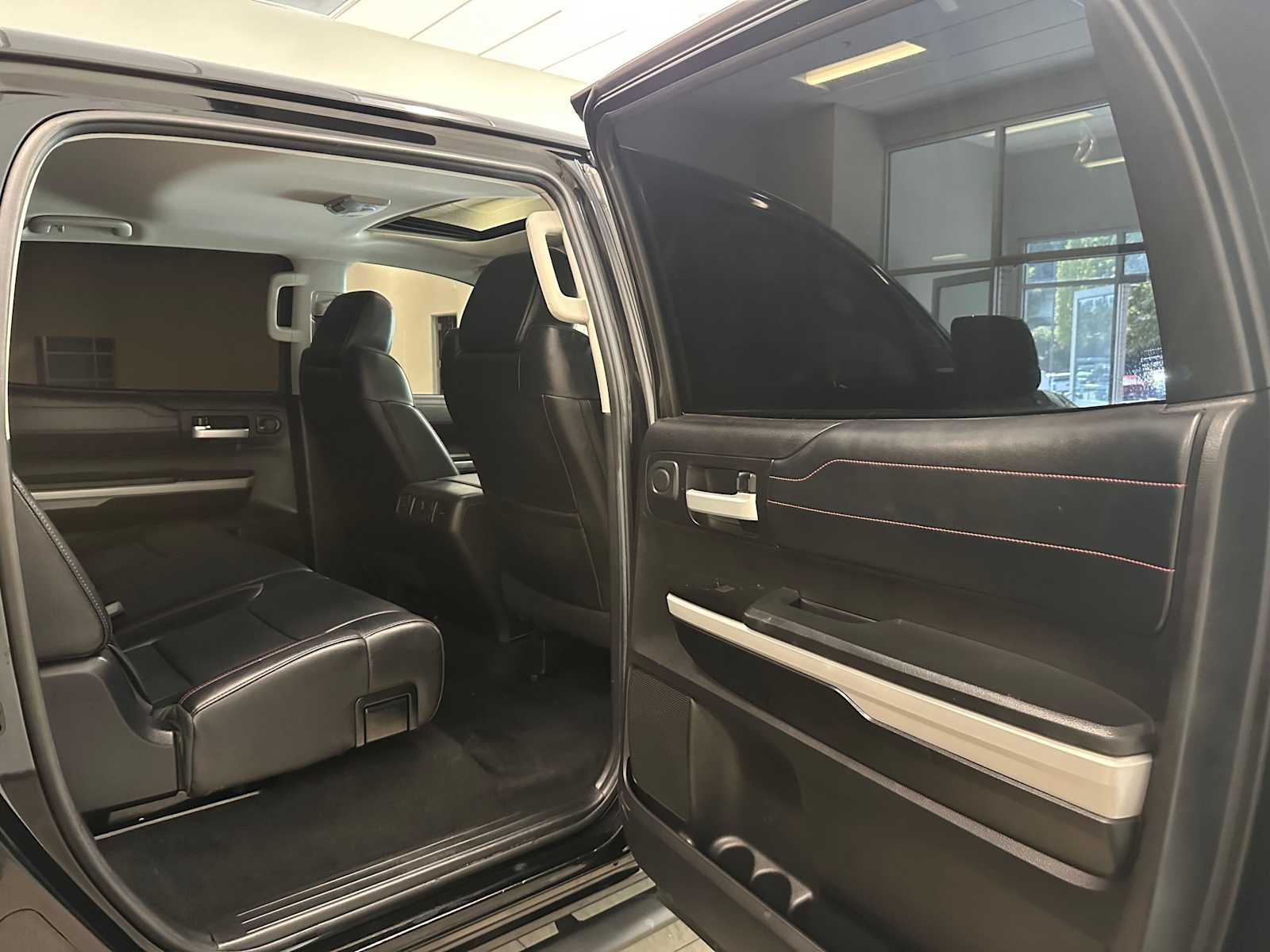 Thumbnail: 2019 Toyota Tundra - 26