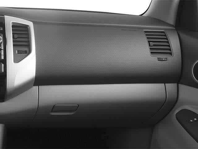 Thumbnail: 2014 Toyota Tacoma - 13