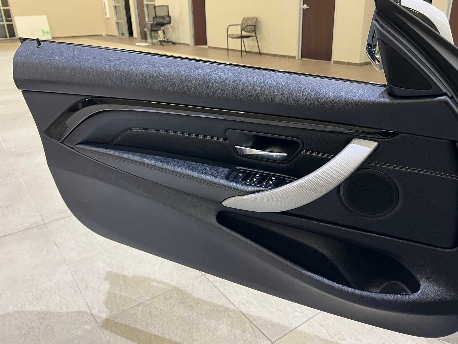 Thumbnail: 2018 BMW 4 Series - 17