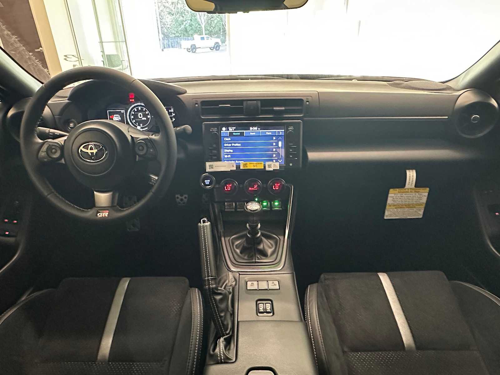 Thumbnail: 2026 Toyota GR86 - 10