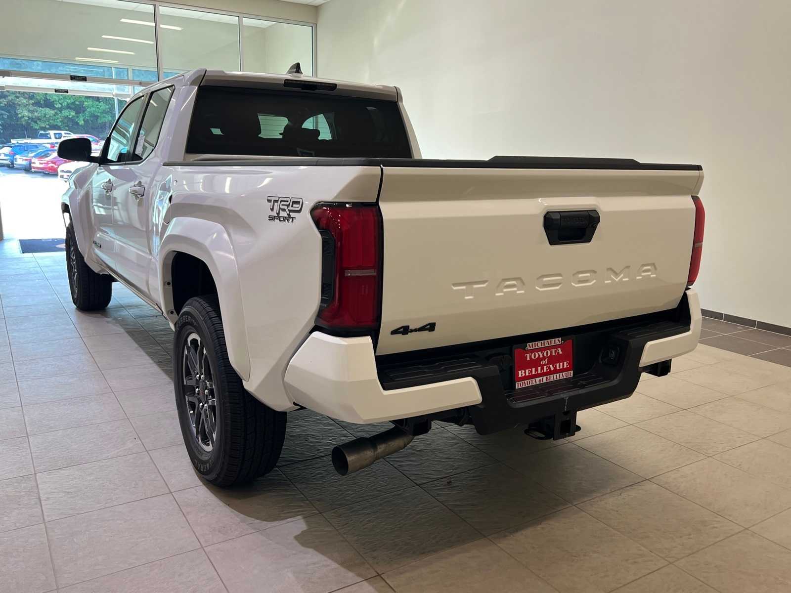 Thumbnail: 2025 Toyota Tacoma - 4