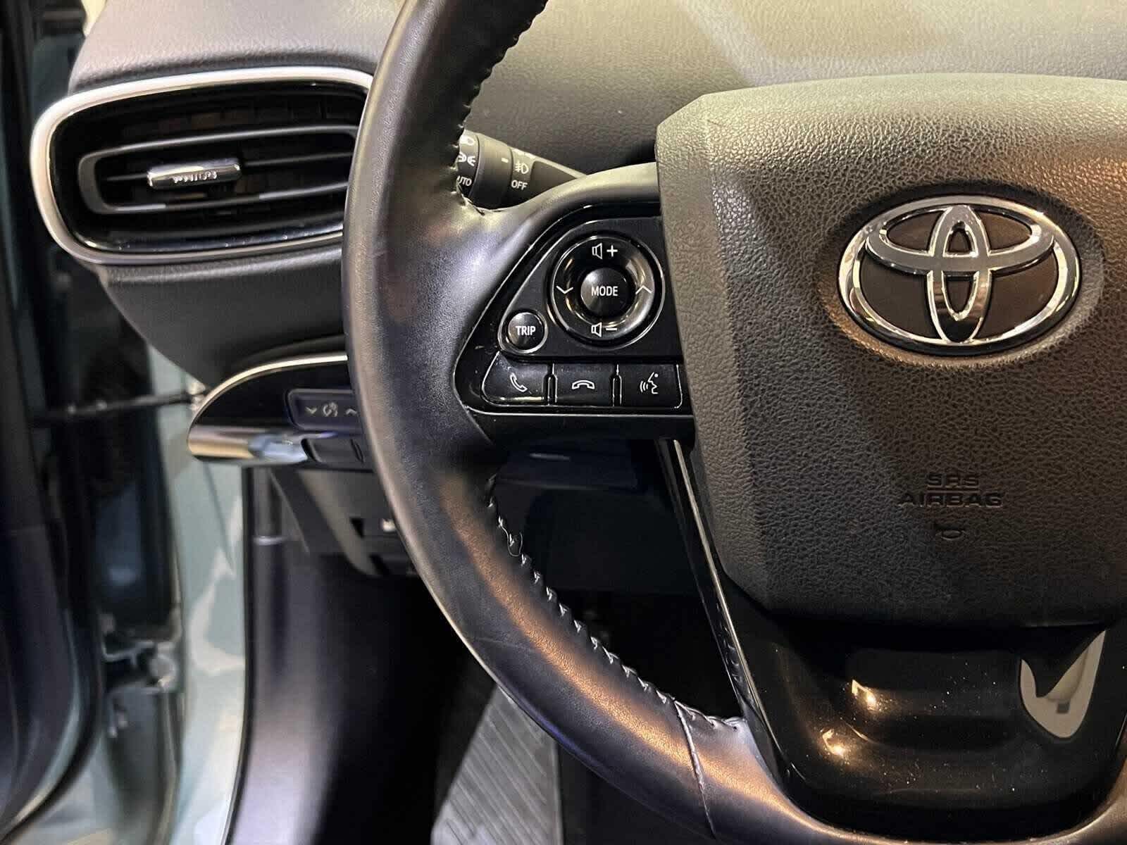 Thumbnail: 2022 Toyota Prius - 20