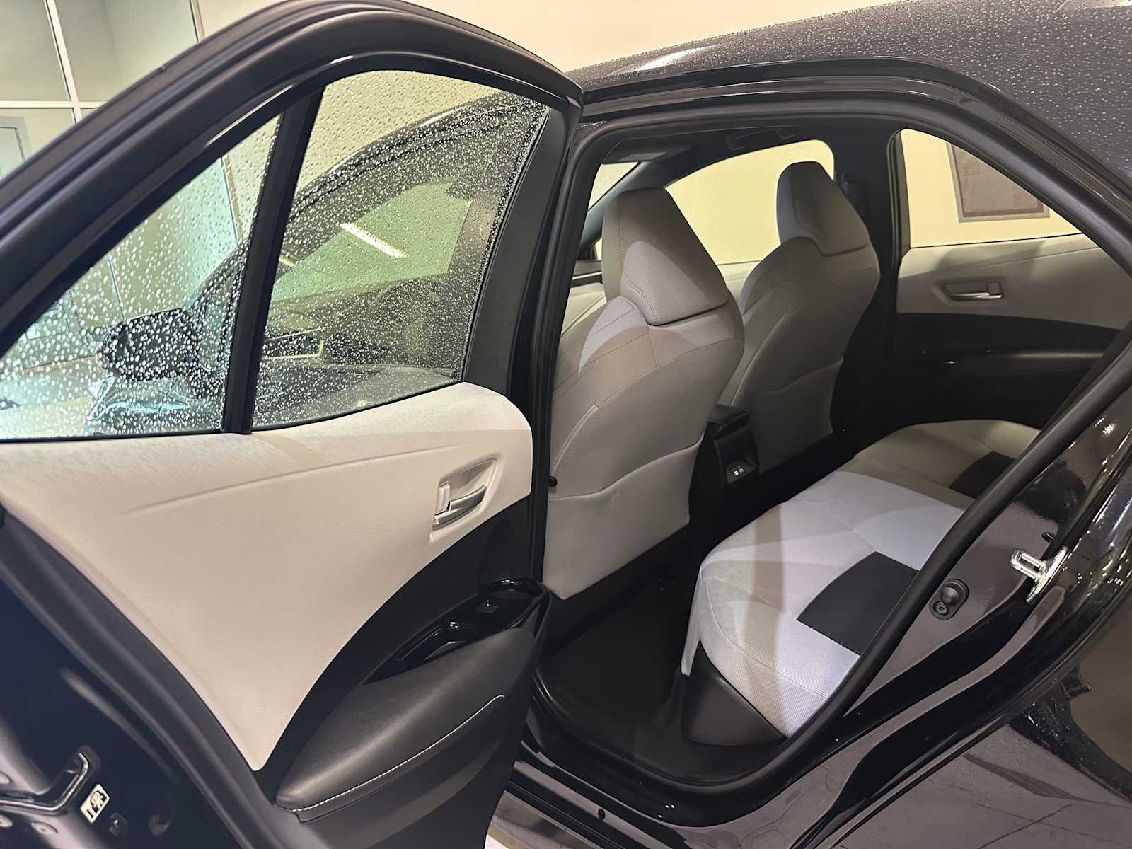 Thumbnail: 2023 Toyota Corolla - 23