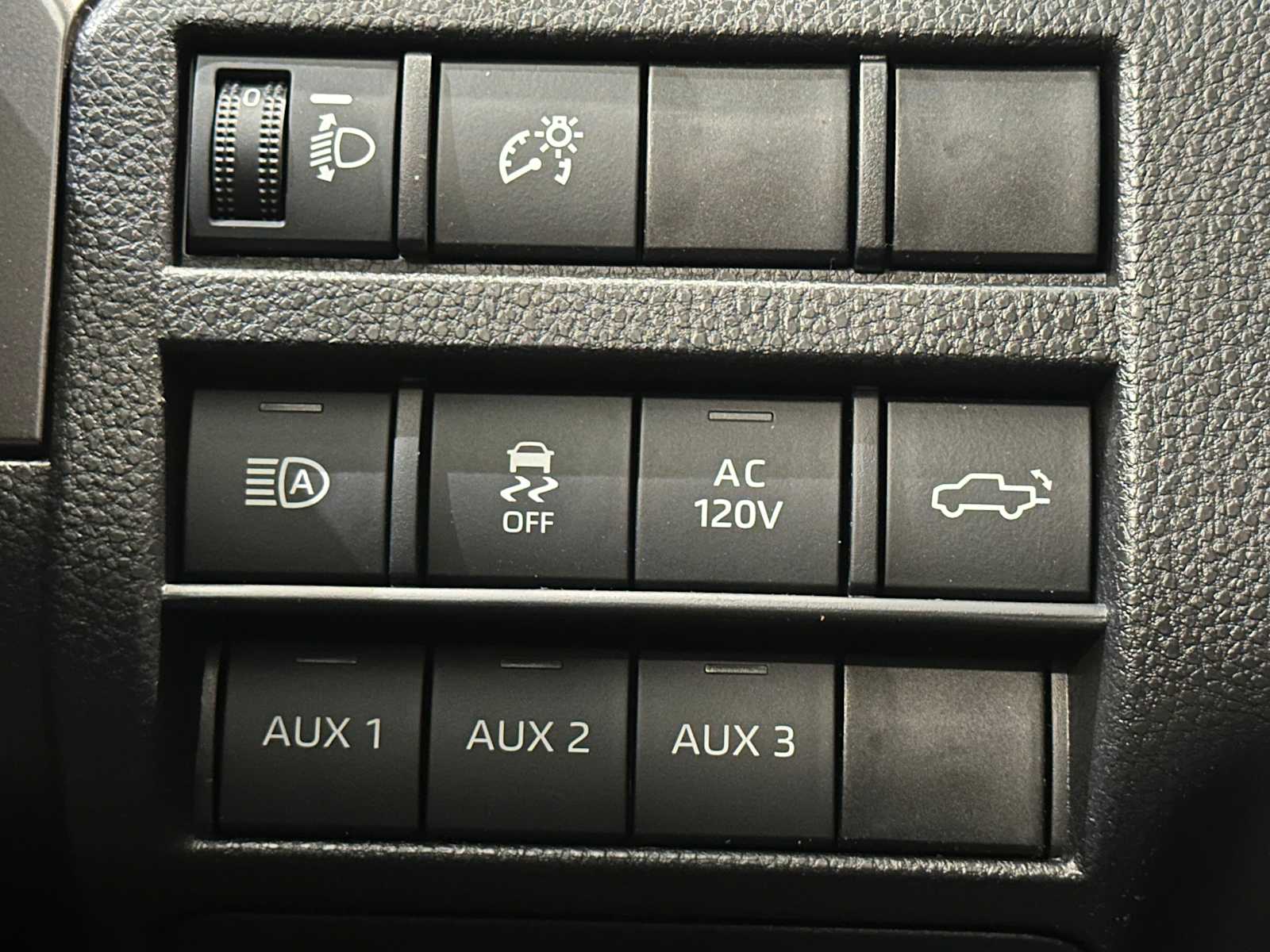 Thumbnail: 2026 Toyota Tacoma - 18