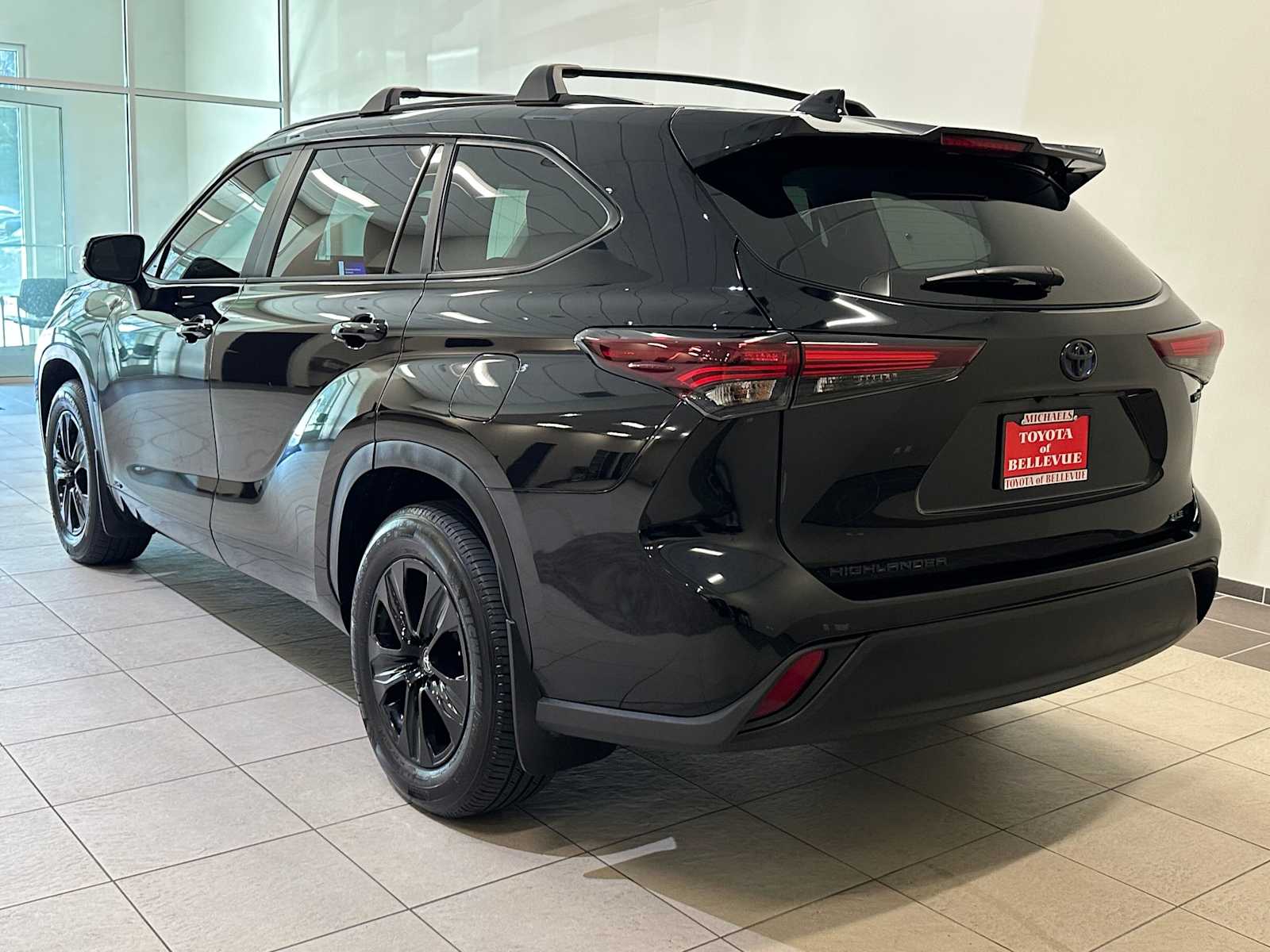 Thumbnail: 2024 Toyota Highlander - 4