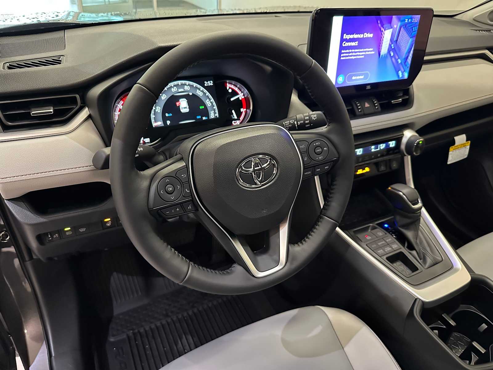 Thumbnail: 2025 Toyota RAV4 - 2