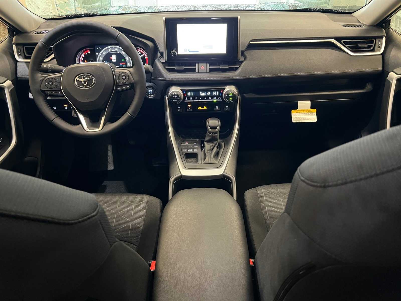 Thumbnail: 2025 Toyota RAV4 - 12