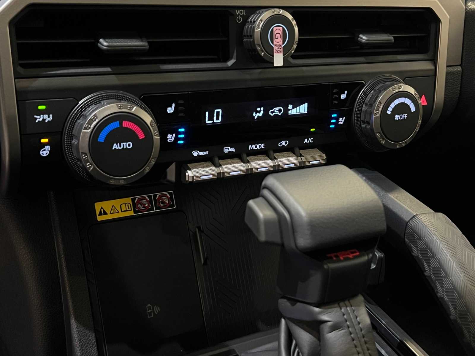 Thumbnail: 2025 Toyota 4Runner - 24