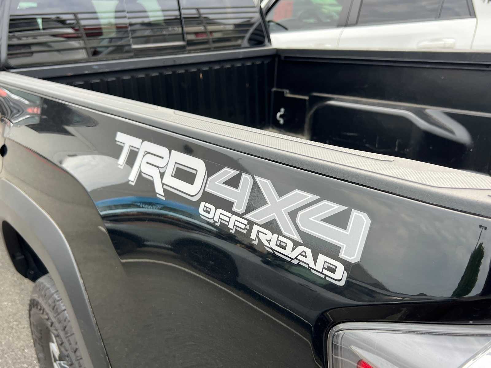 Thumbnail: 2023 Toyota Tacoma - 8