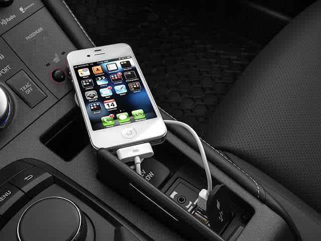 Thumbnail: 2014 Lexus CT - 16