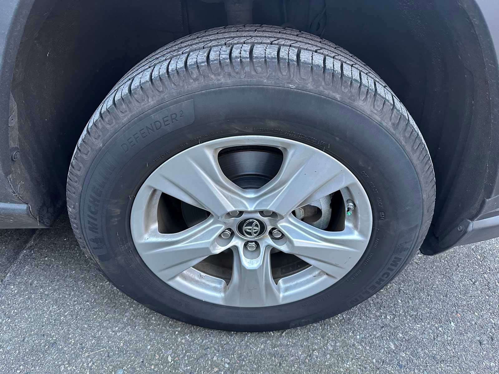 Thumbnail: 2020 Toyota RAV4 - 4