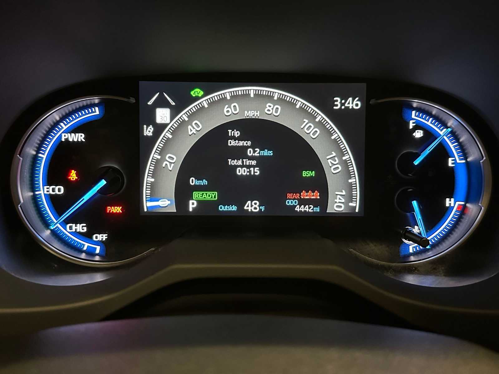 Thumbnail: 2025 Toyota RAV4 - 25