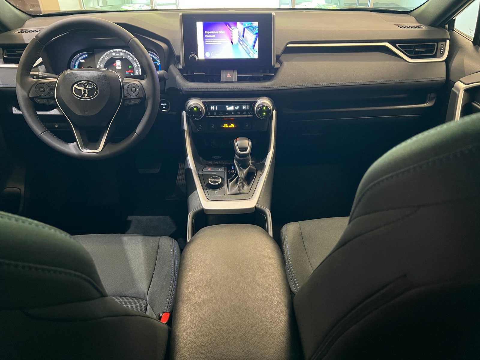 Thumbnail: 2025 Toyota RAV4 - 10