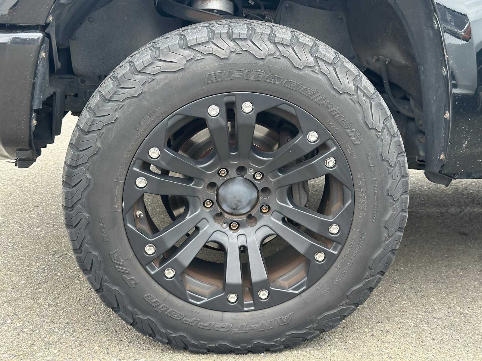 Thumbnail: 2016 Toyota Tundra - 4