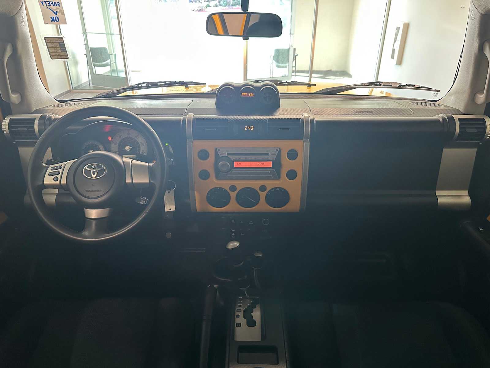 Thumbnail: 2008 Toyota FJ Cruiser - 9