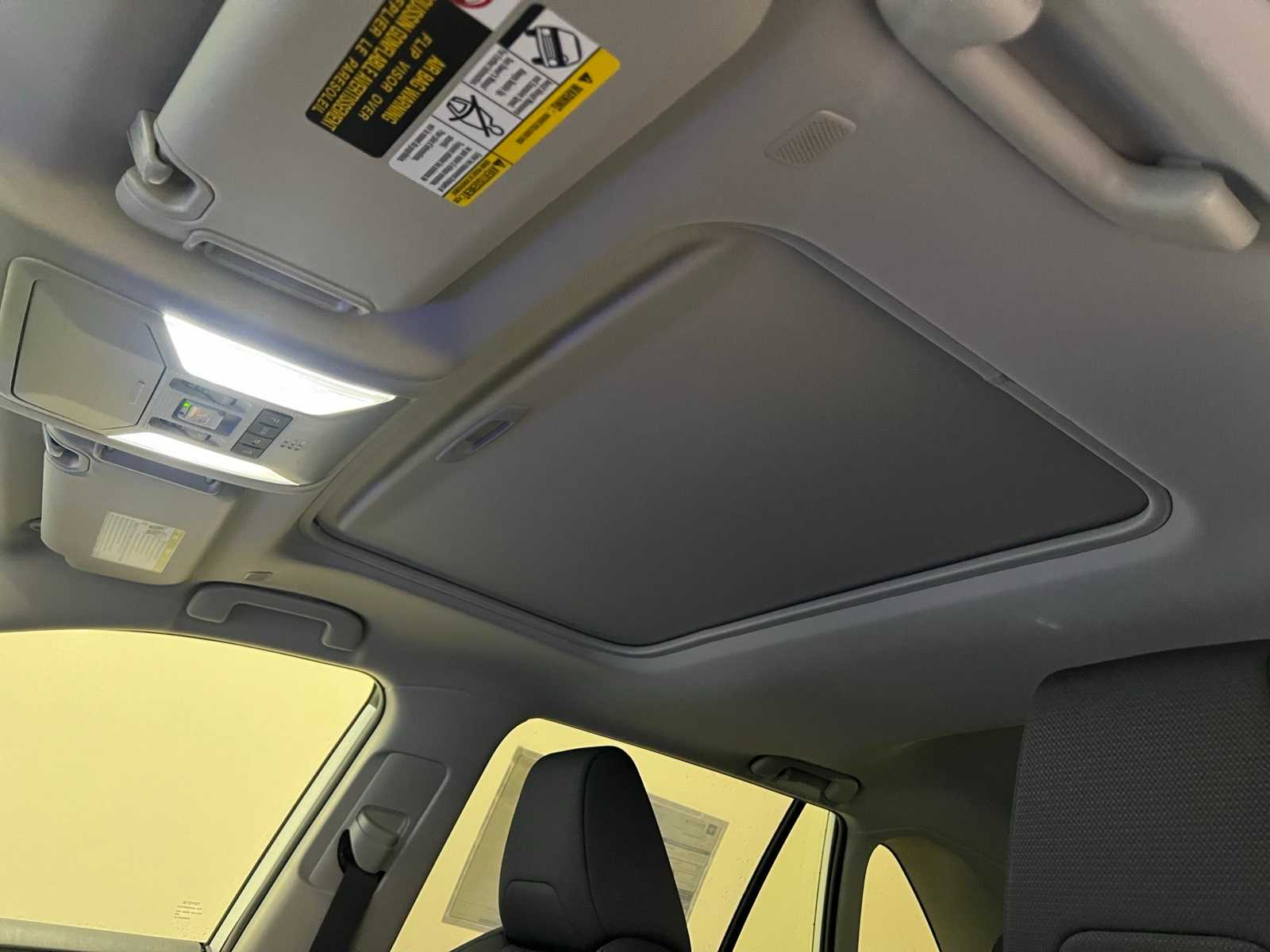 Thumbnail: 2025 Toyota RAV4 - 17