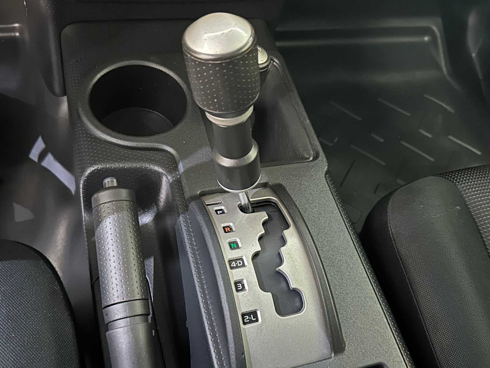 Thumbnail: 2008 Toyota FJ Cruiser - 15