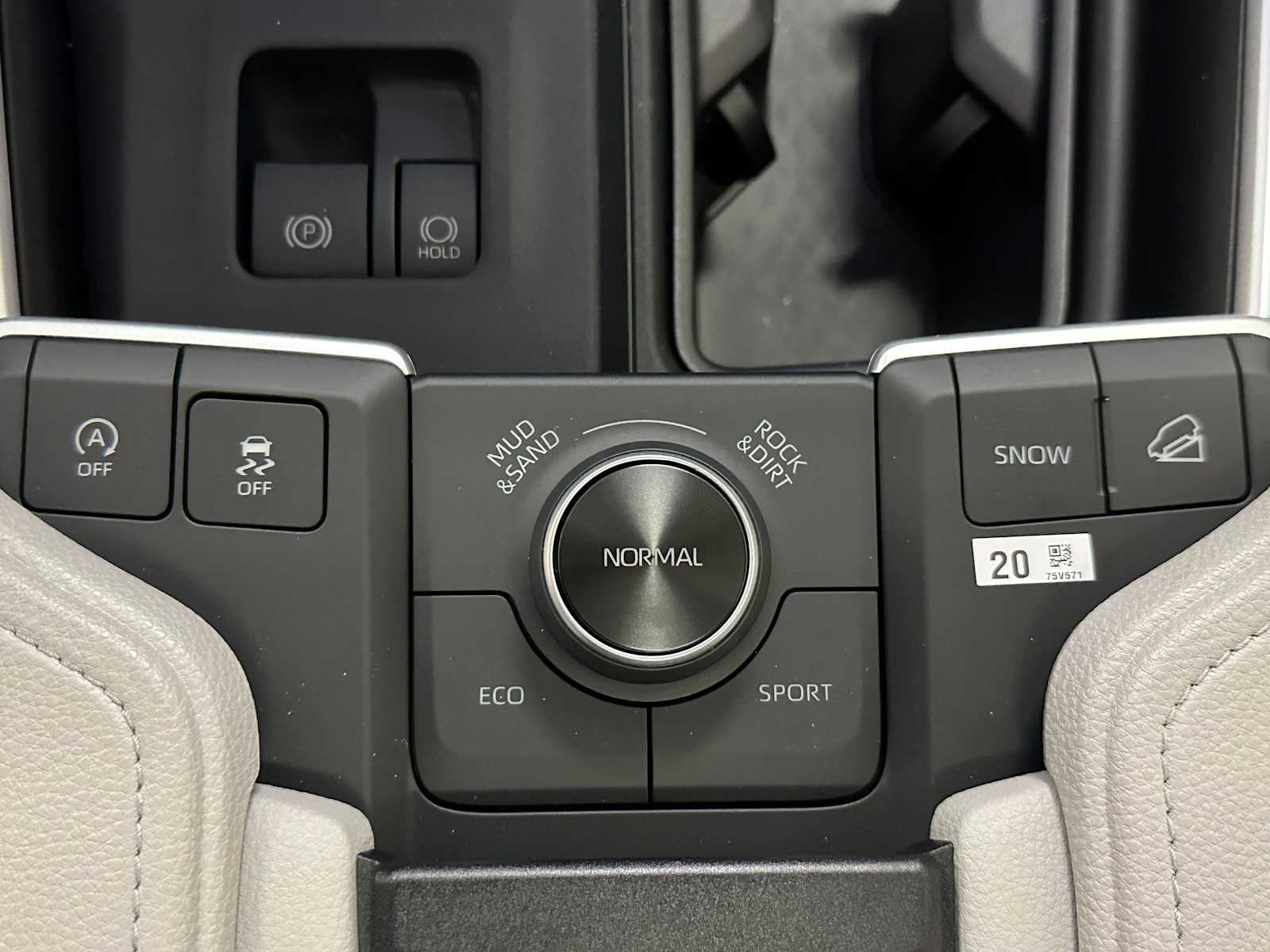 Thumbnail: 2026 Toyota Grand Highlander - 16