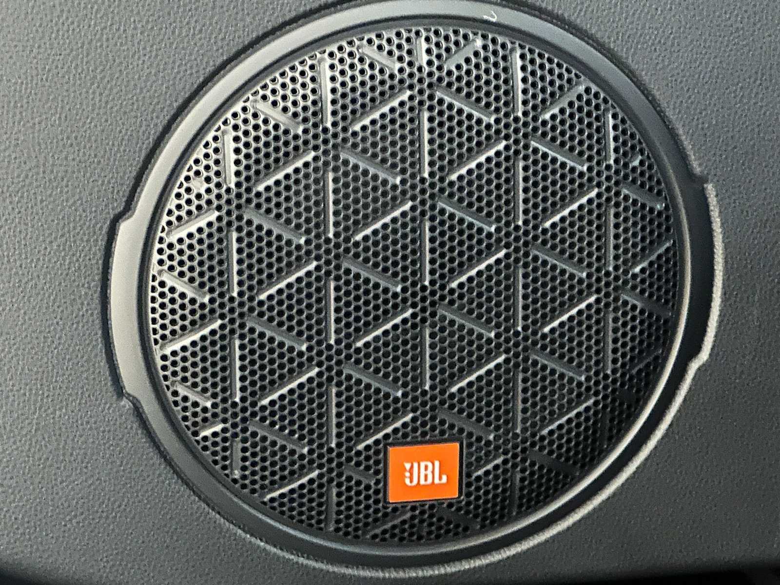 Thumbnail: 2025 Toyota RAV4 - 32