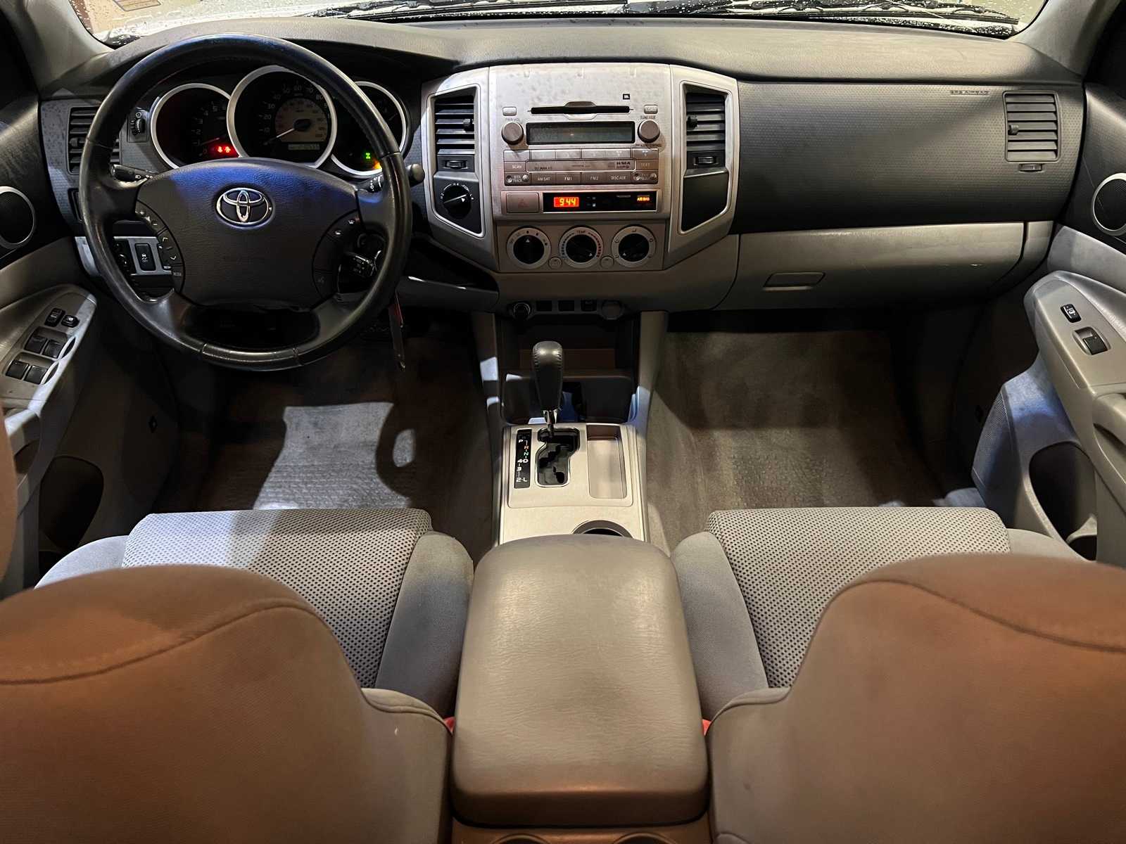 Thumbnail: 2009 Toyota Tacoma - 10