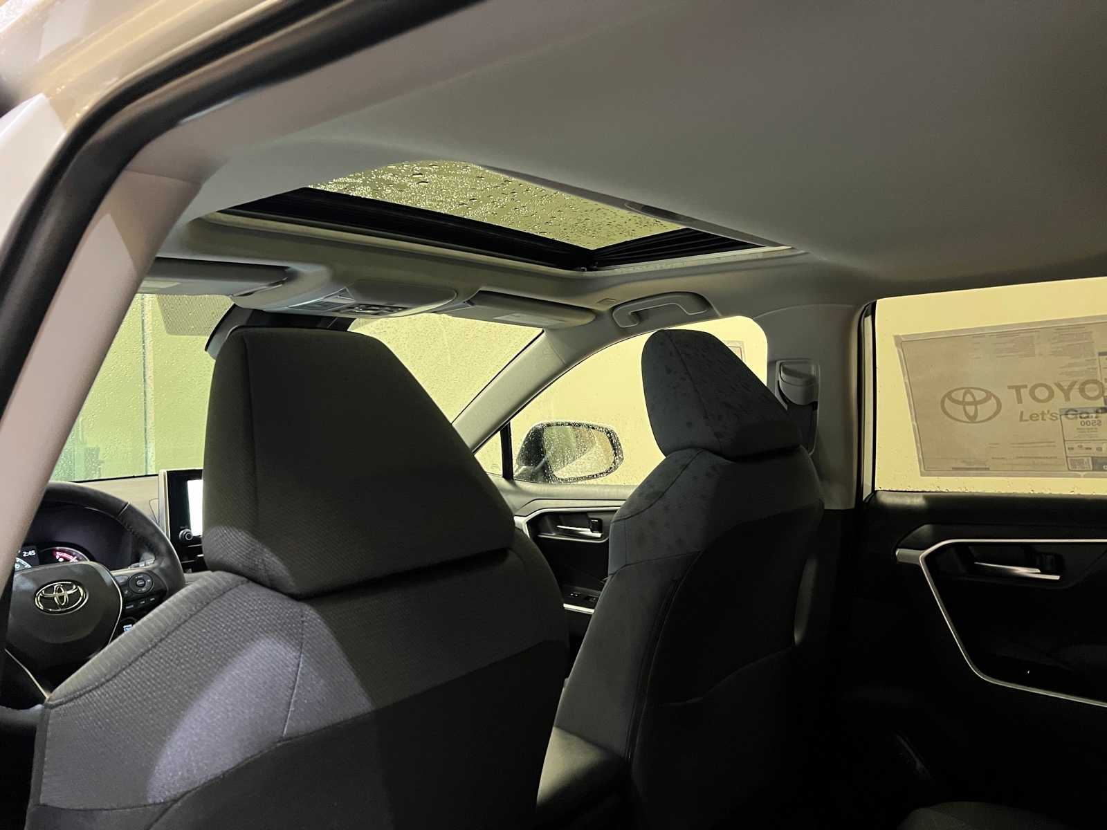 Thumbnail: 2025 Toyota RAV4 - 12