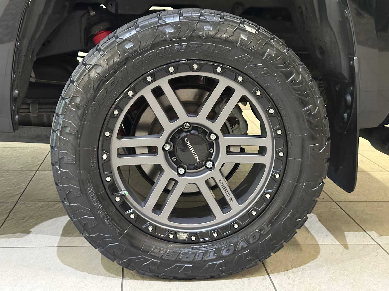 Thumbnail: 2019 Toyota Tundra - 8