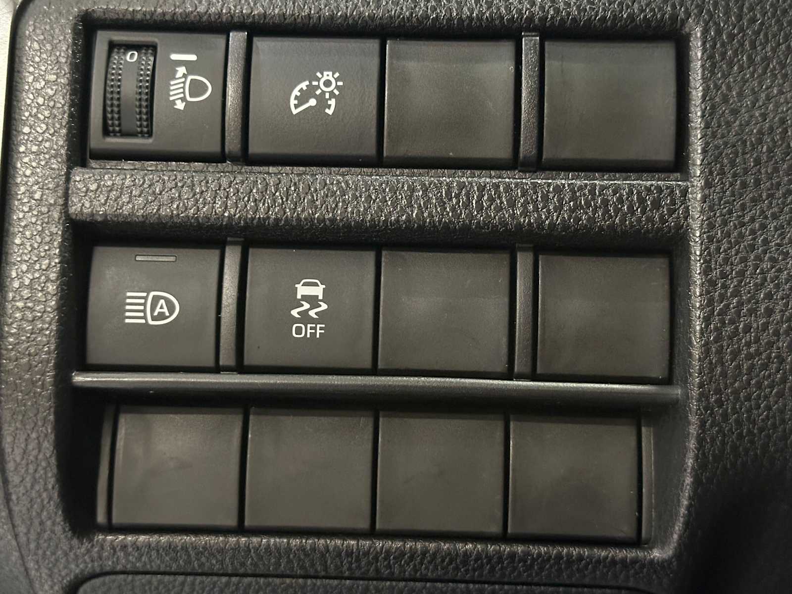 Thumbnail: 2026 Toyota Tacoma - 18