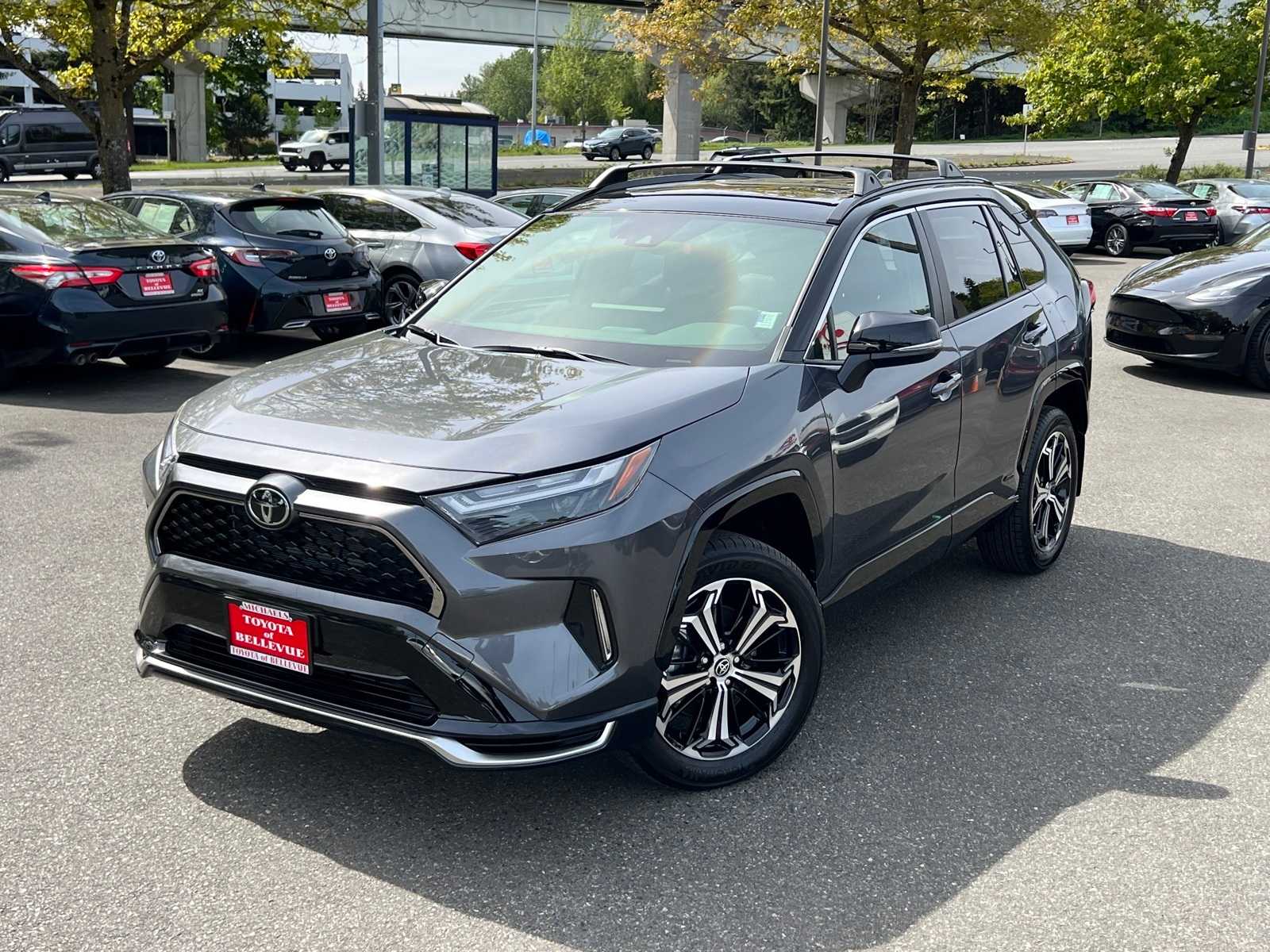2025 Toyota RAV4 XSE -
                  Bellevue, WA