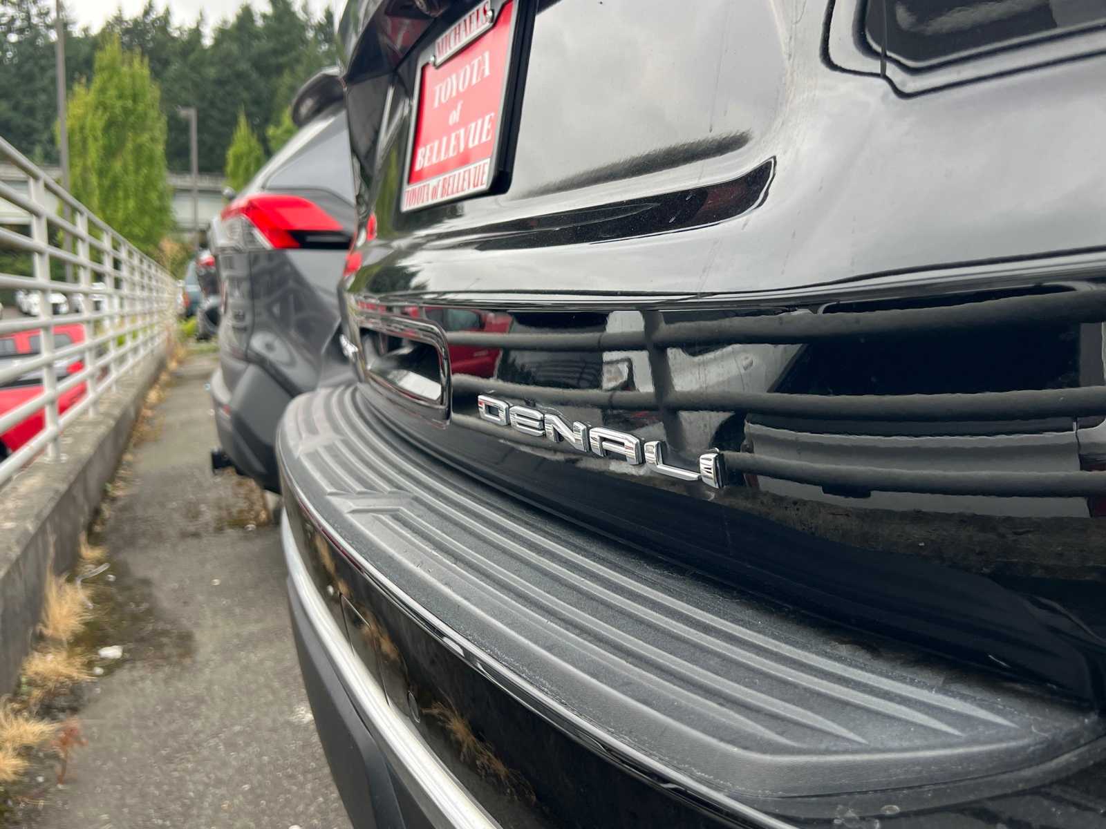 Thumbnail: 2022 GMC Yukon - 9