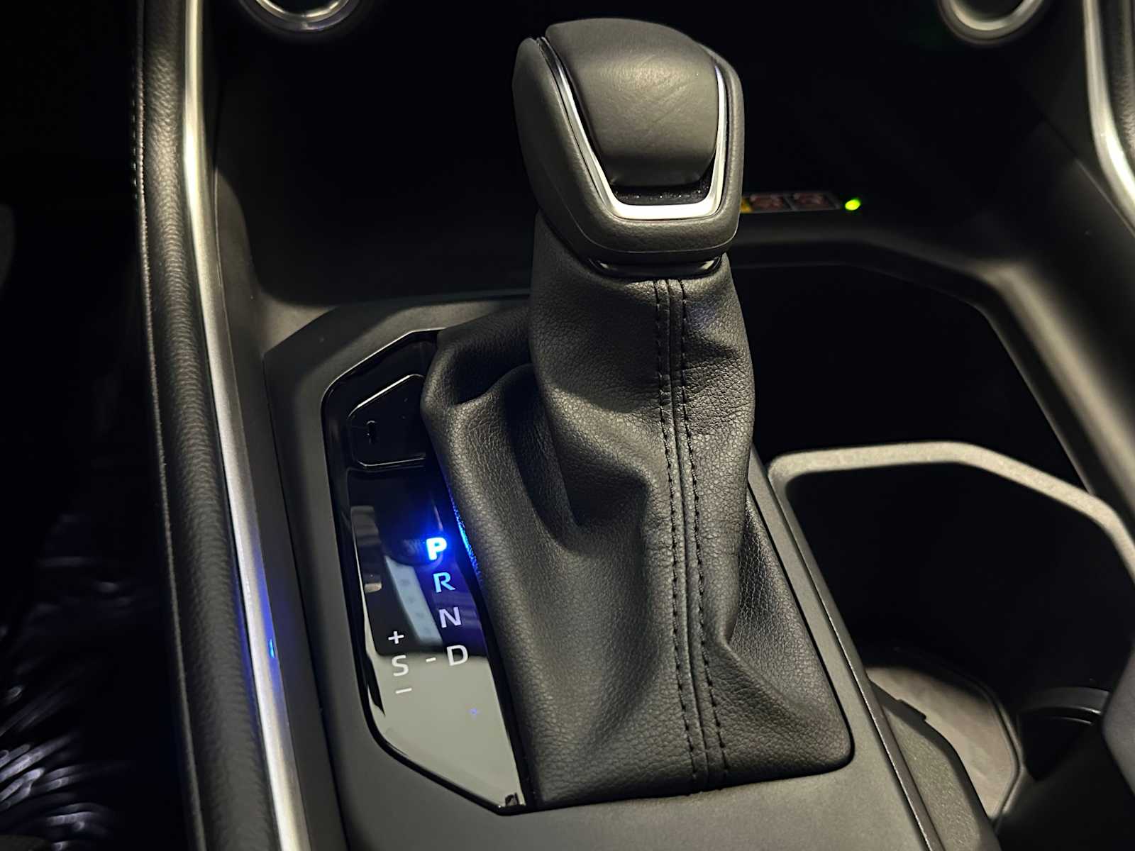 Thumbnail: 2024 Toyota Grand Highlander - 16