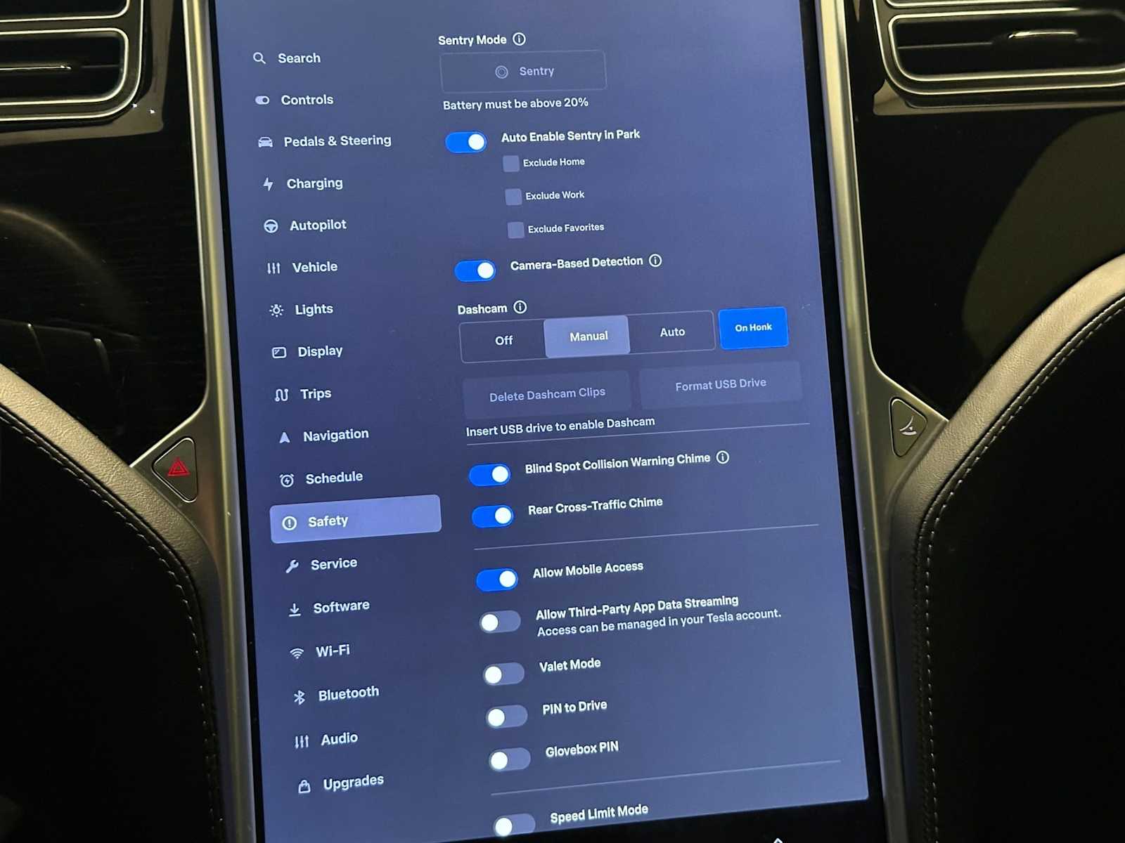 Thumbnail: 2017 Tesla Model S - 20