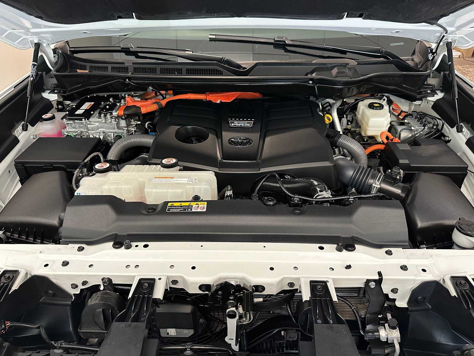 Thumbnail: 2023 Toyota Sequoia - 9