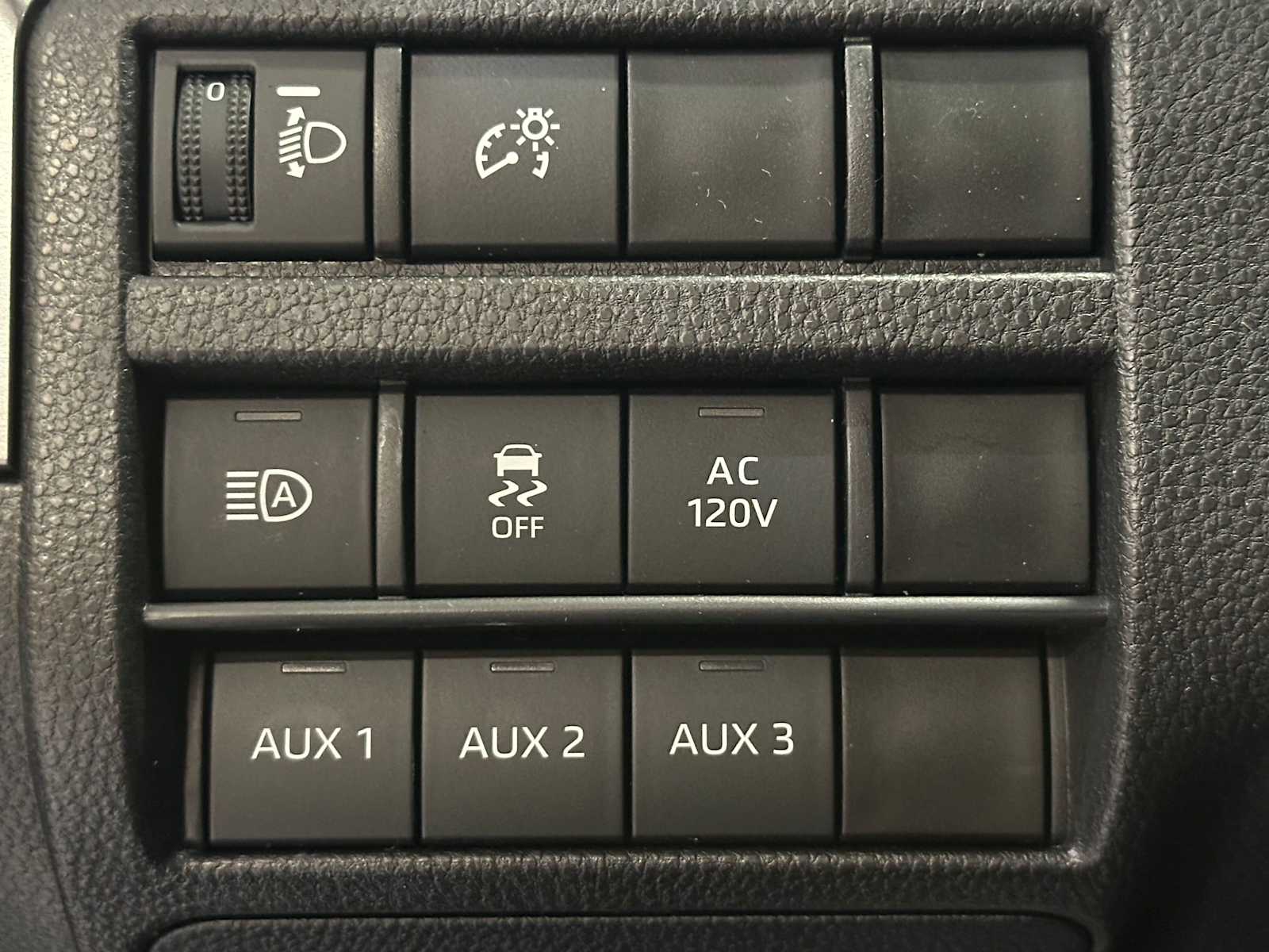 Thumbnail: 2026 Toyota Tacoma - 18