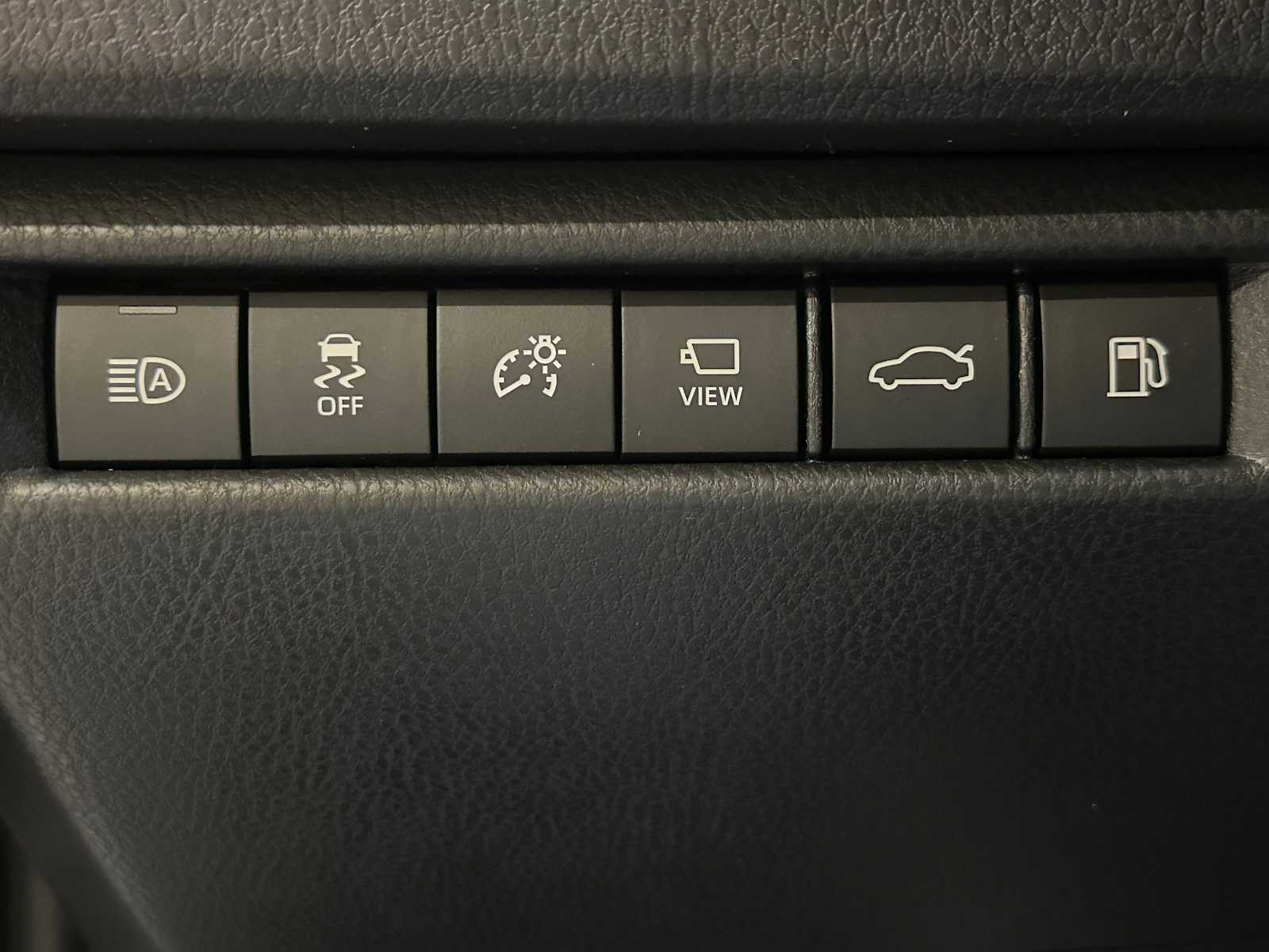 Thumbnail: 2026 Toyota Camry - 24