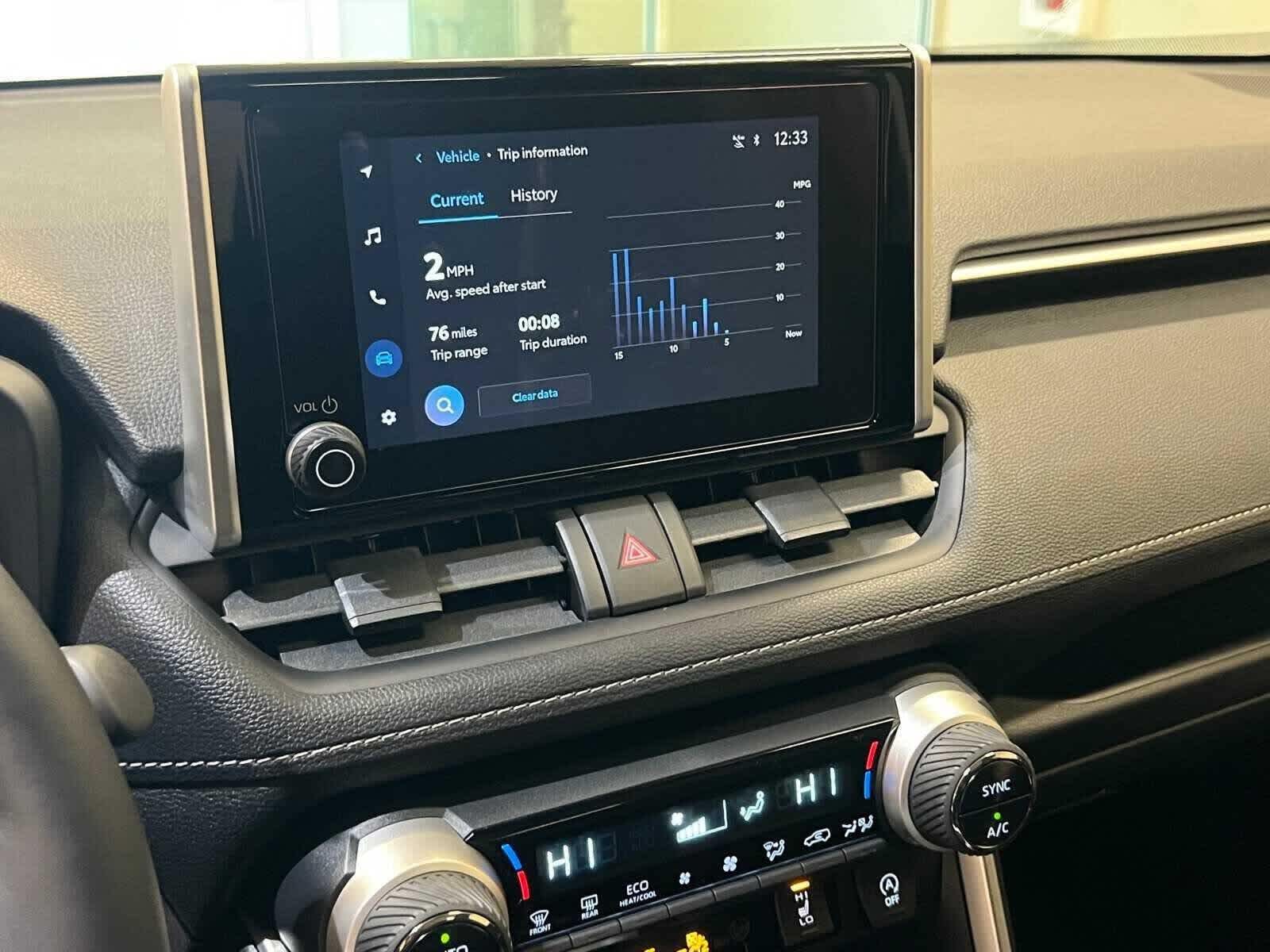 Thumbnail: 2025 Toyota RAV4 - 26