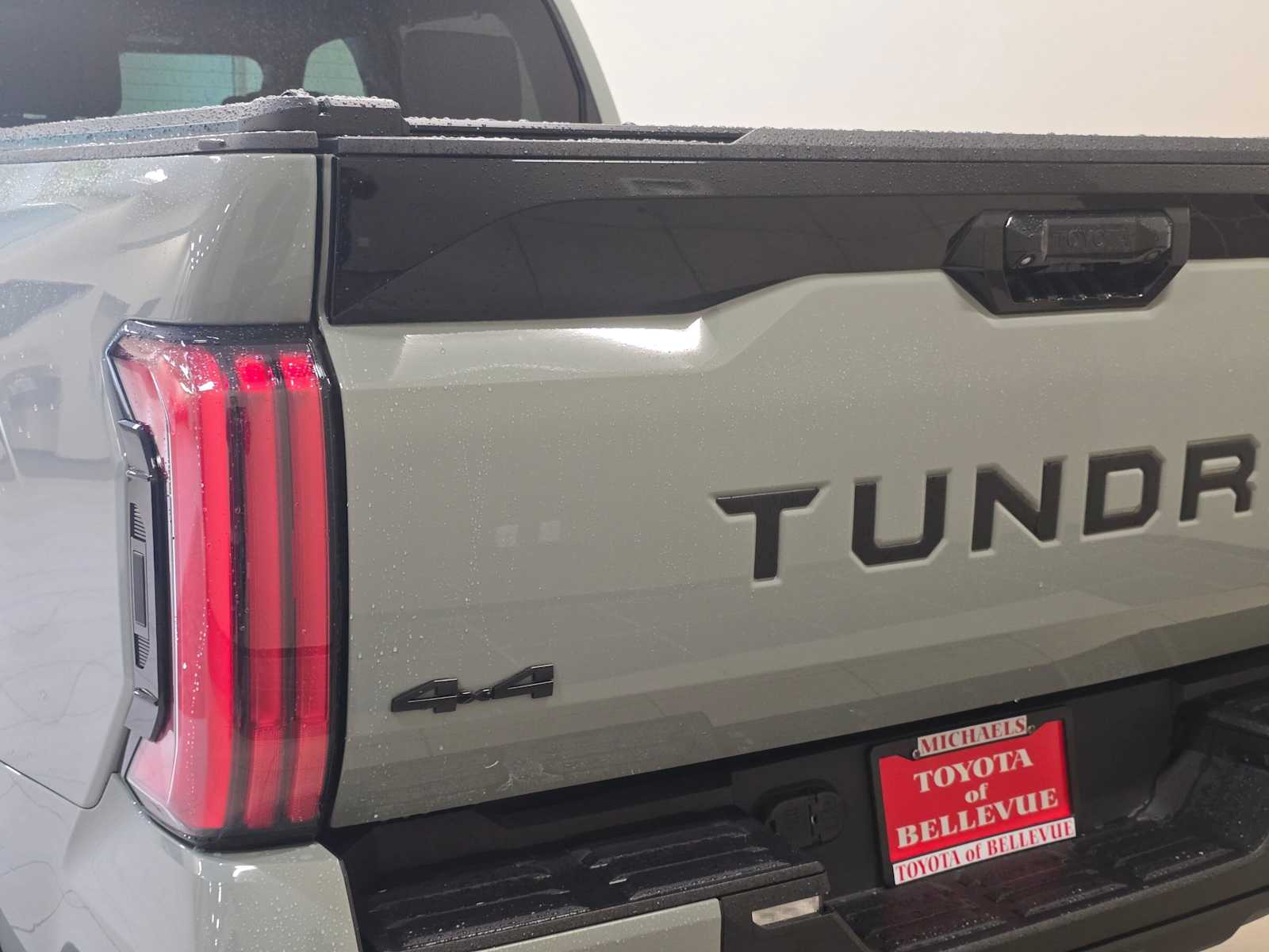Thumbnail: 2024 Toyota Tundra - 6