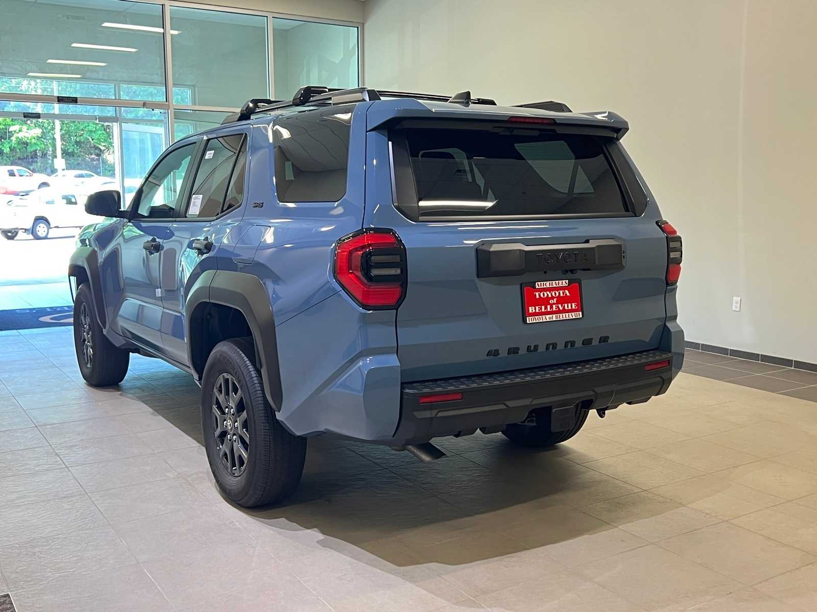 Thumbnail: 2025 Toyota 4Runner - 4