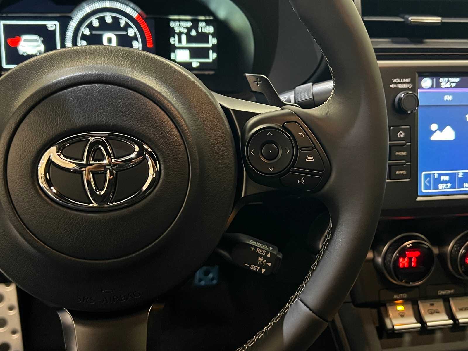 Thumbnail: 2025 Toyota GR86 - 18