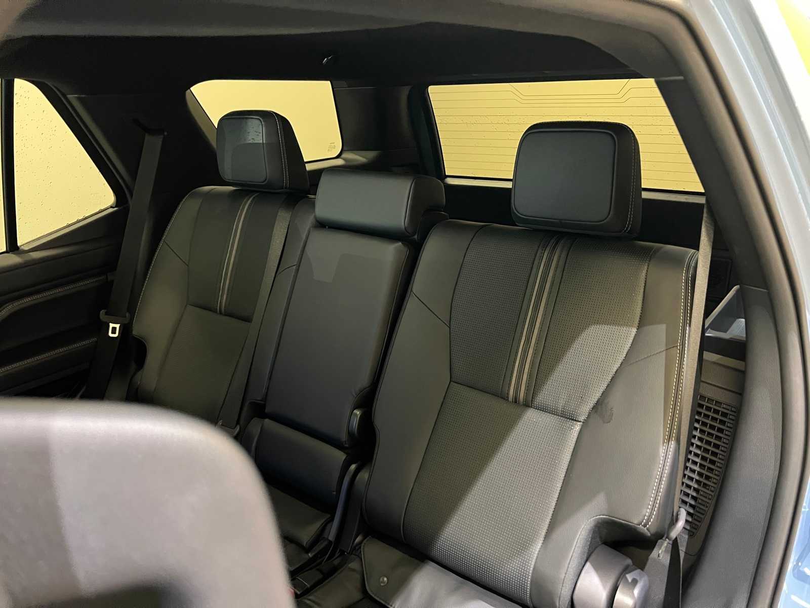 Thumbnail: 2025 Toyota 4Runner - 12