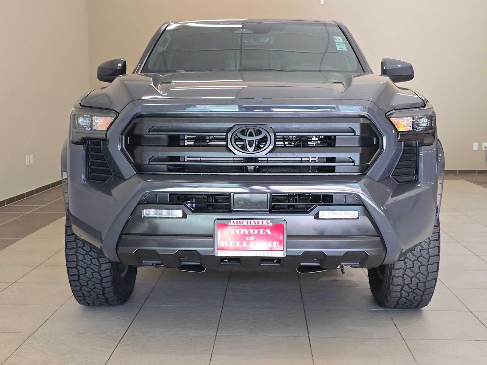 Thumbnail: 2025 Toyota Tacoma - 6