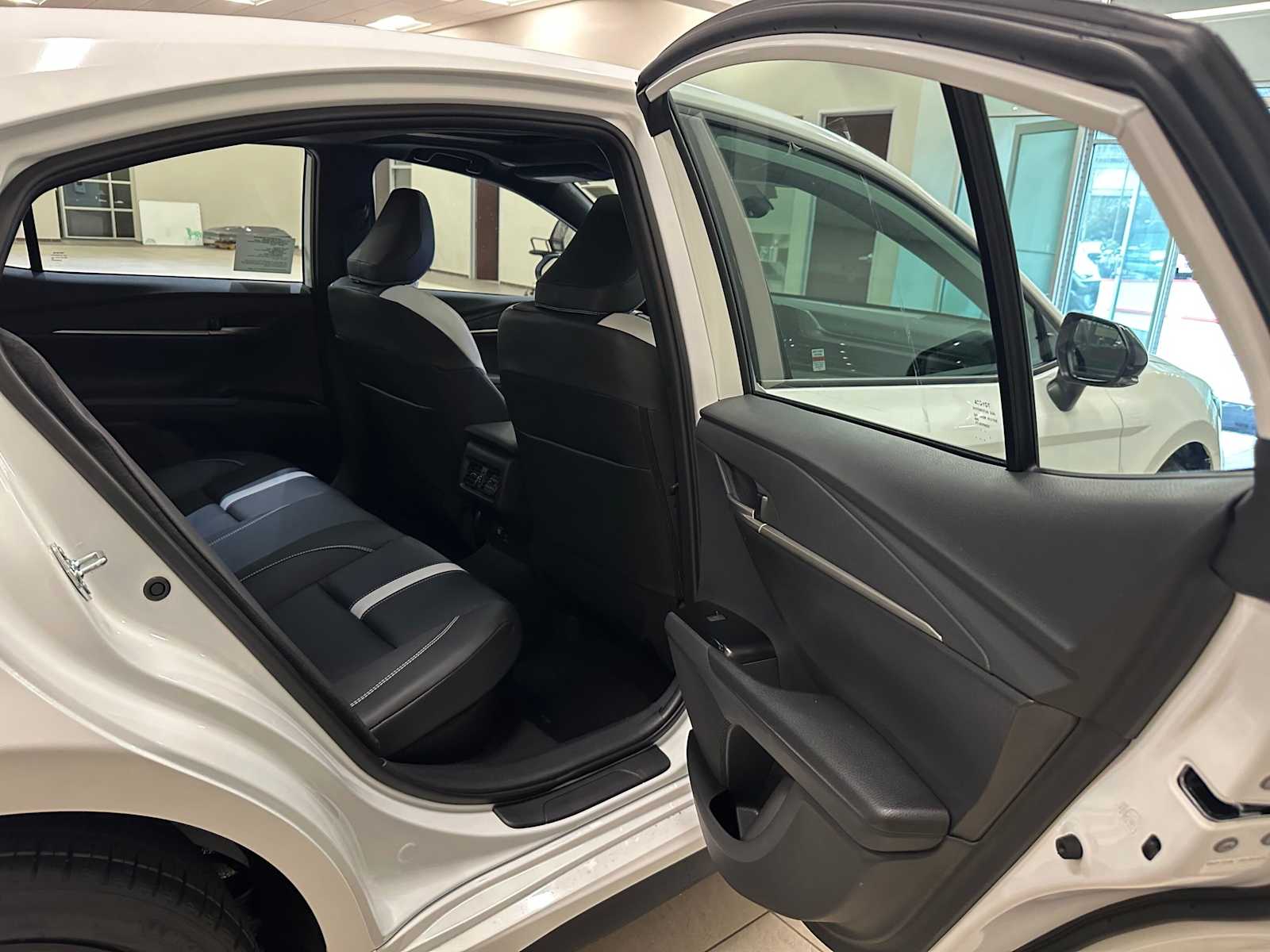 Thumbnail: 2026 Toyota Camry - 27