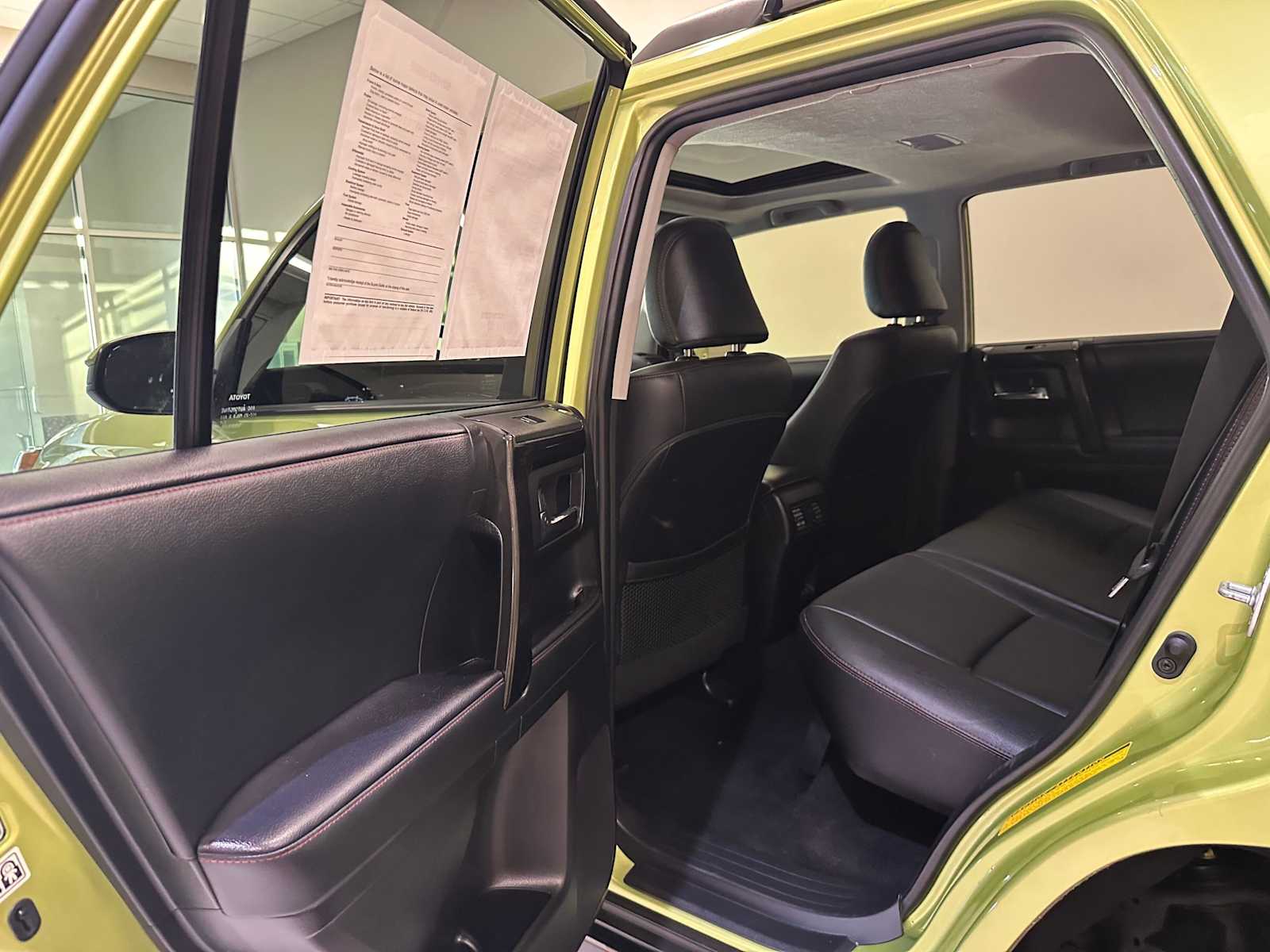 Thumbnail: 2022 Toyota 4Runner - 27