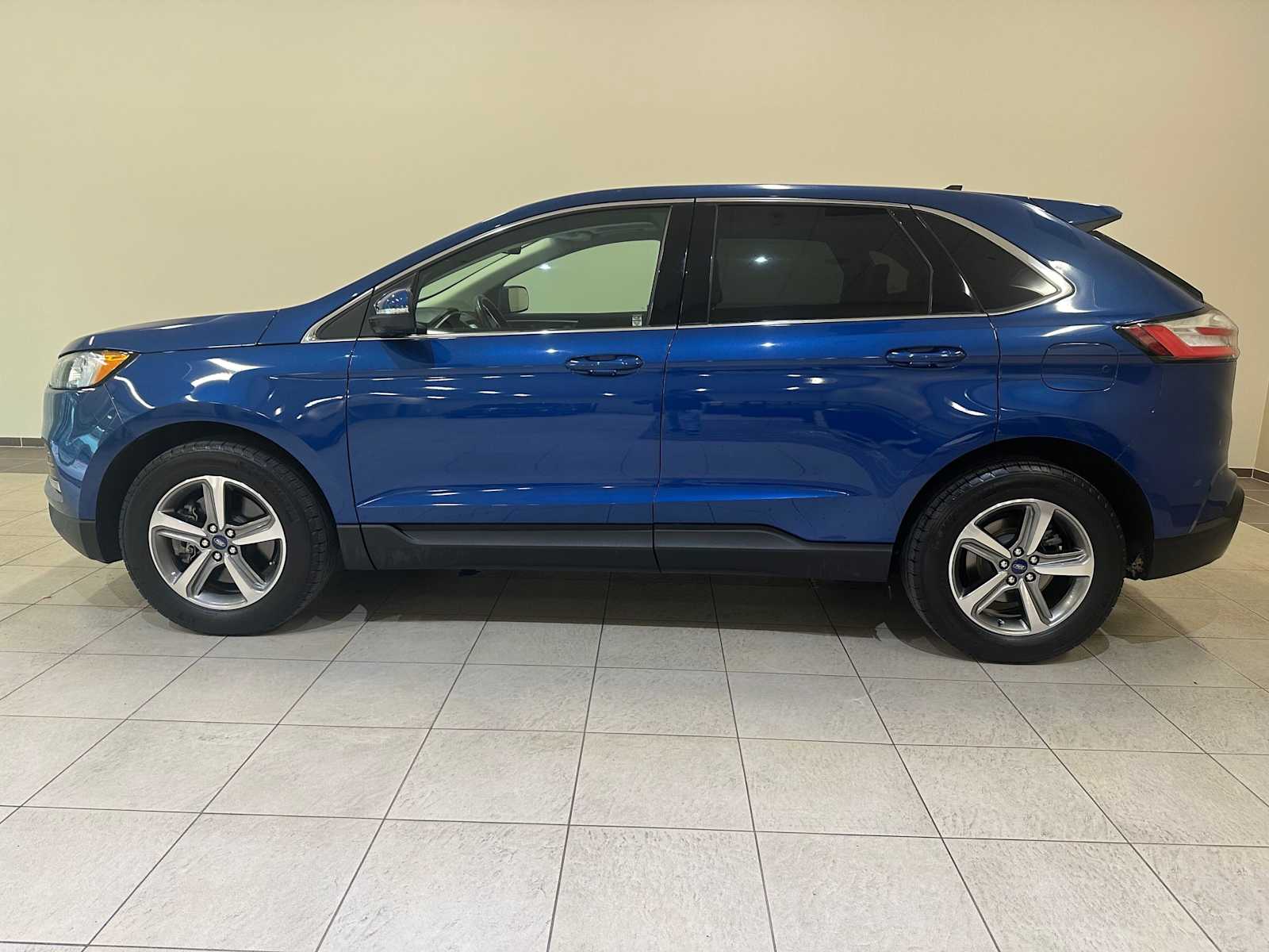 Thumbnail: 2020 Ford Edge - 4