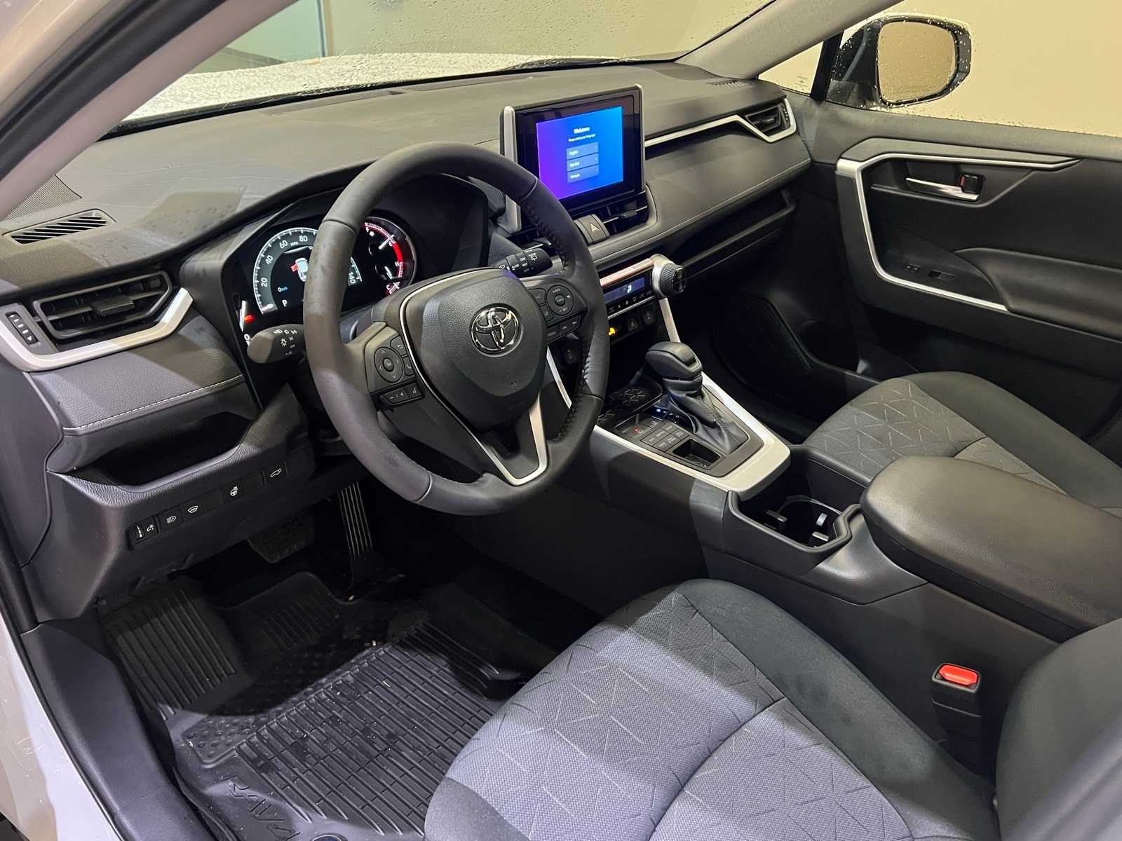 Thumbnail: 2025 Toyota RAV4 - 2