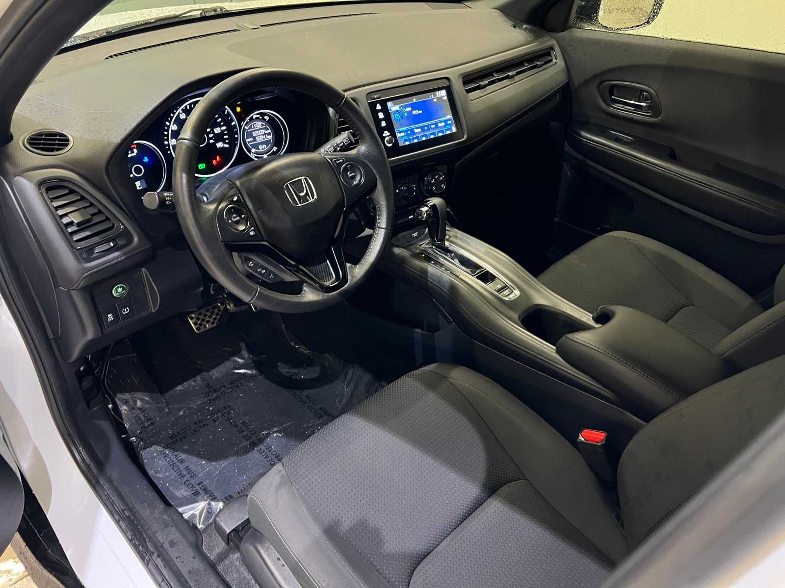 Thumbnail: 2022 Honda HR-V - 2