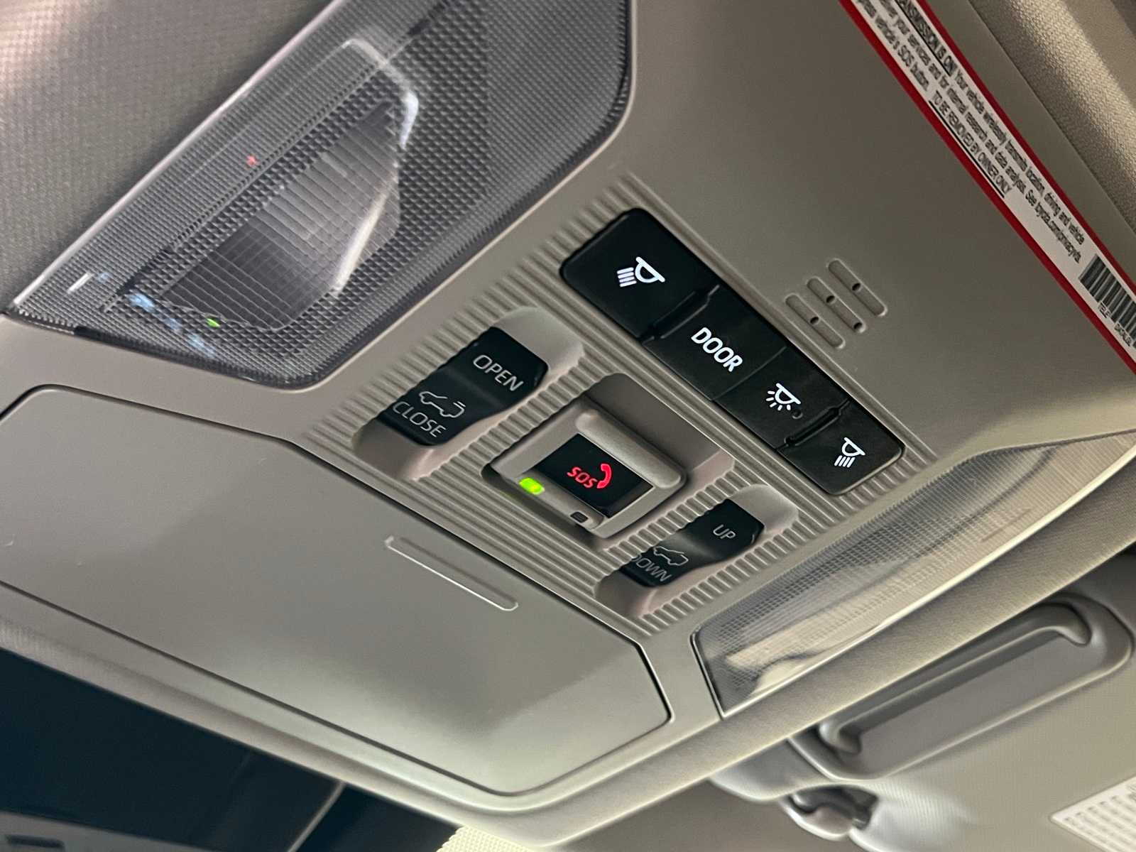 Thumbnail: 2025 Toyota RAV4 - 28