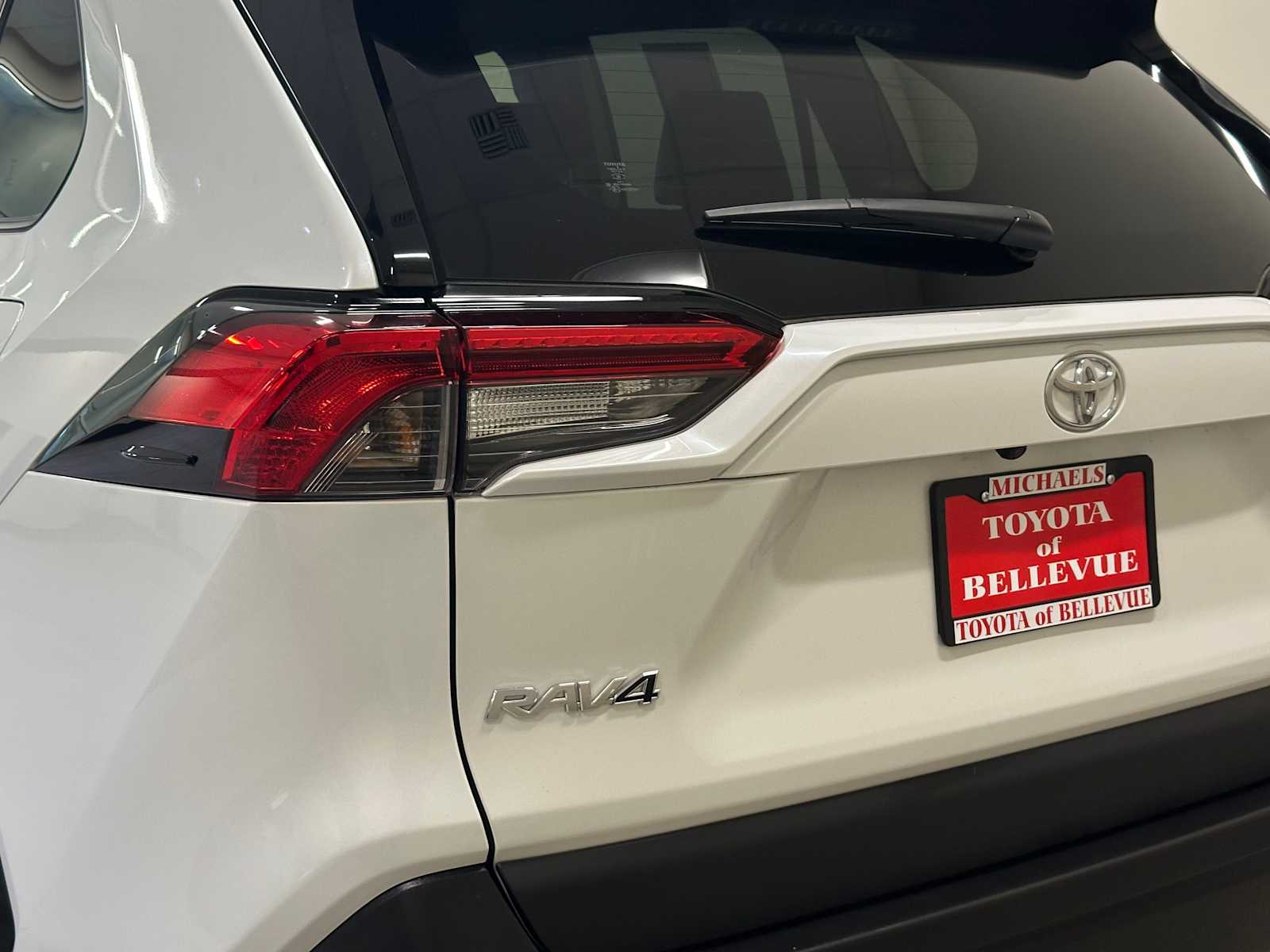 Thumbnail: 2025 Toyota RAV4 - 7