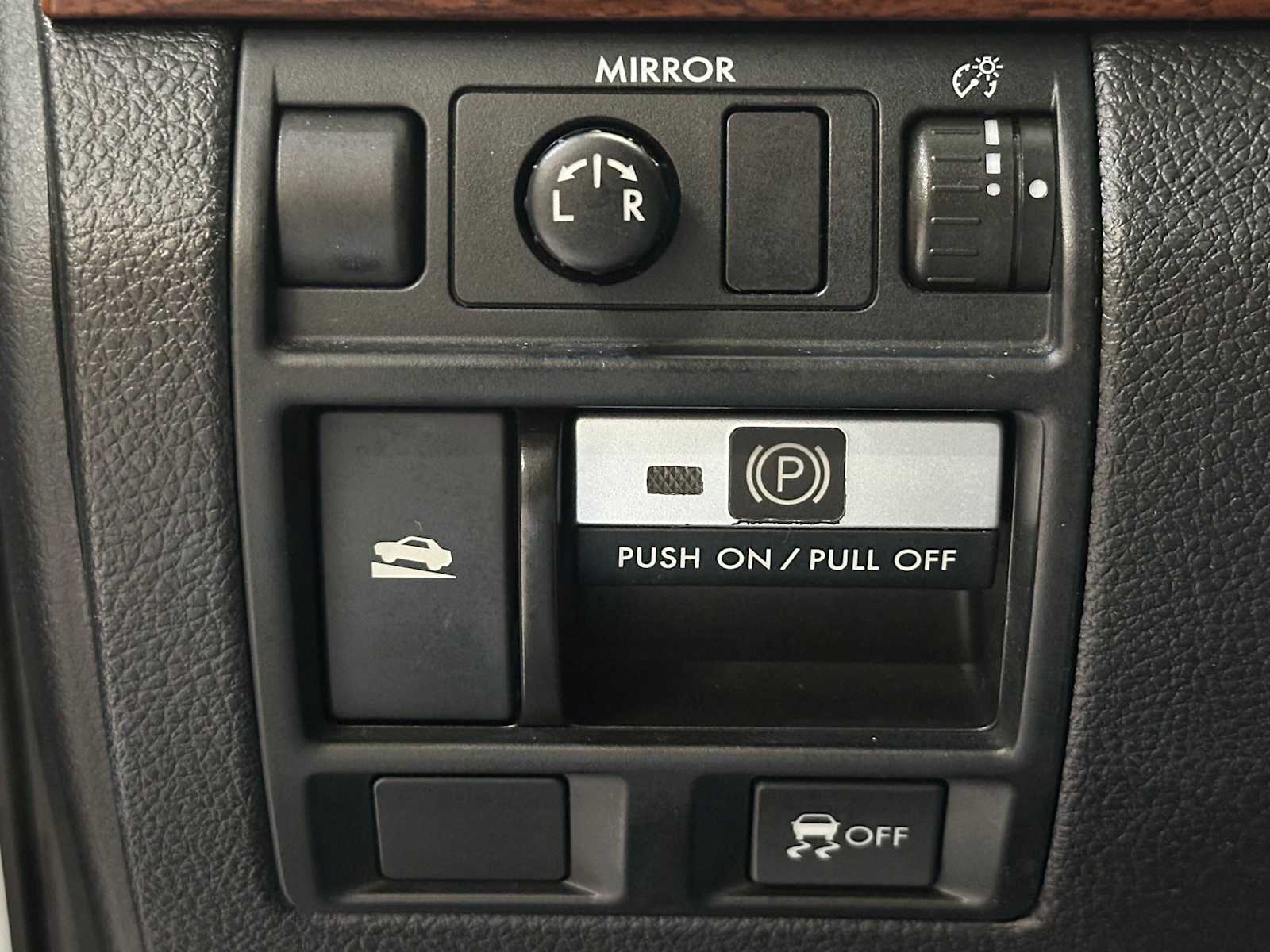 Thumbnail: 2014 Subaru Outback - 23