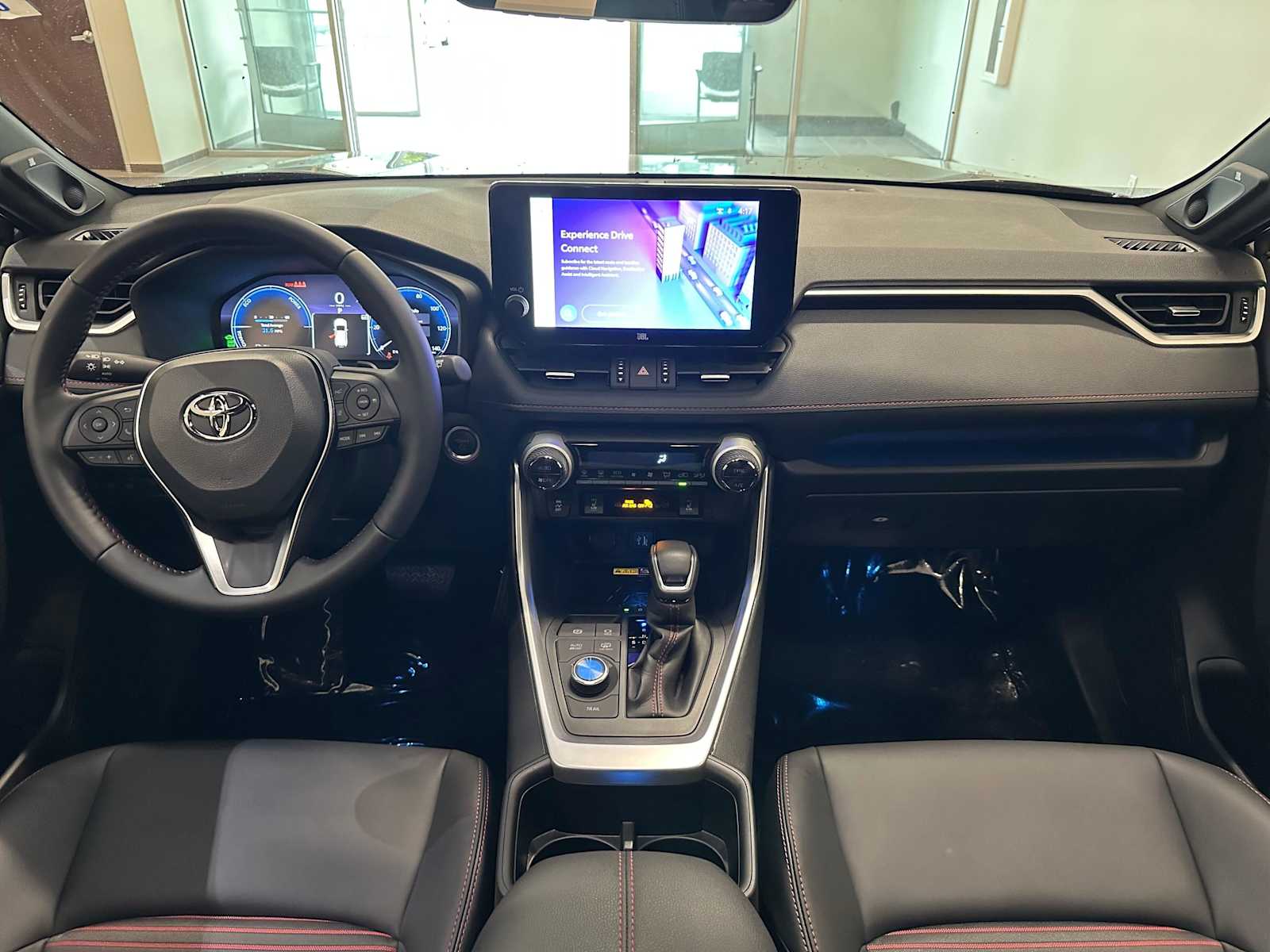 Thumbnail: 2025 Toyota RAV4 - 10